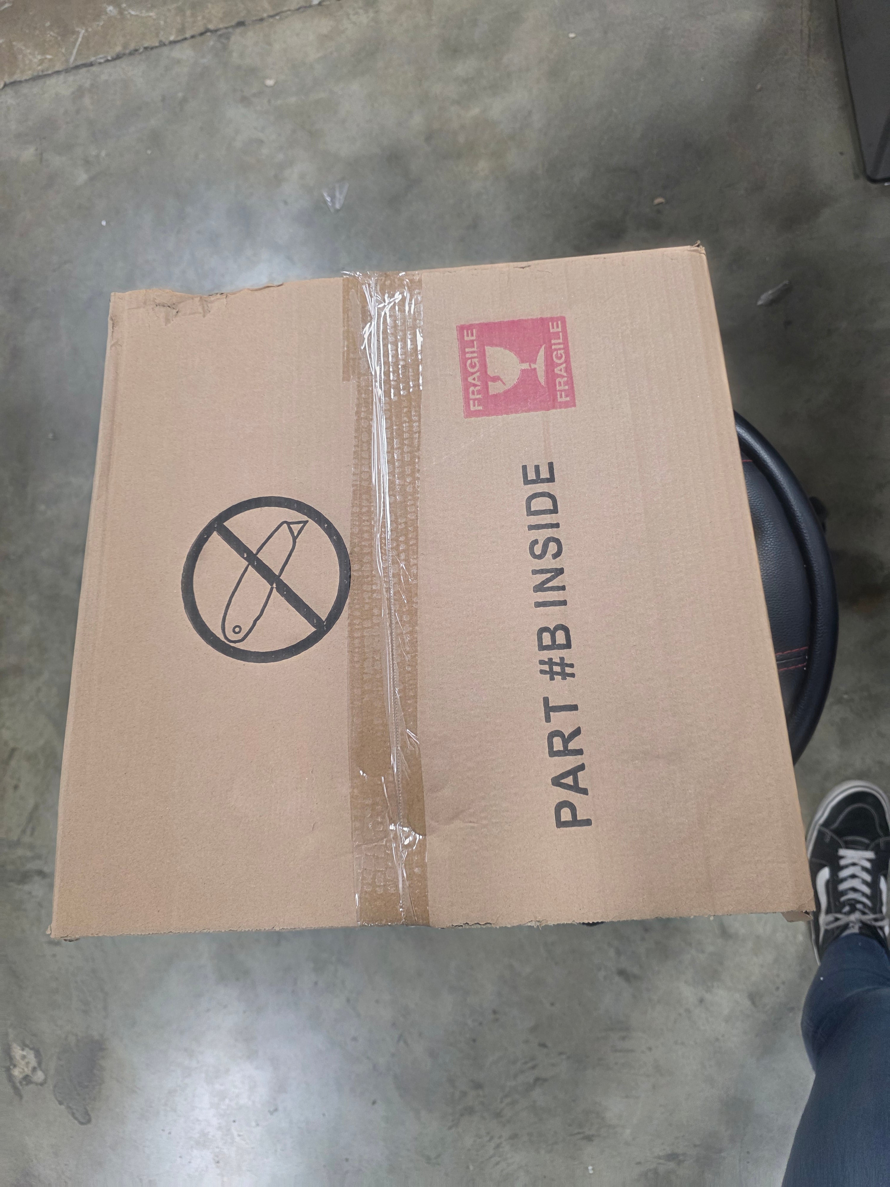 Woodsboro Adjustable Barstool Brown