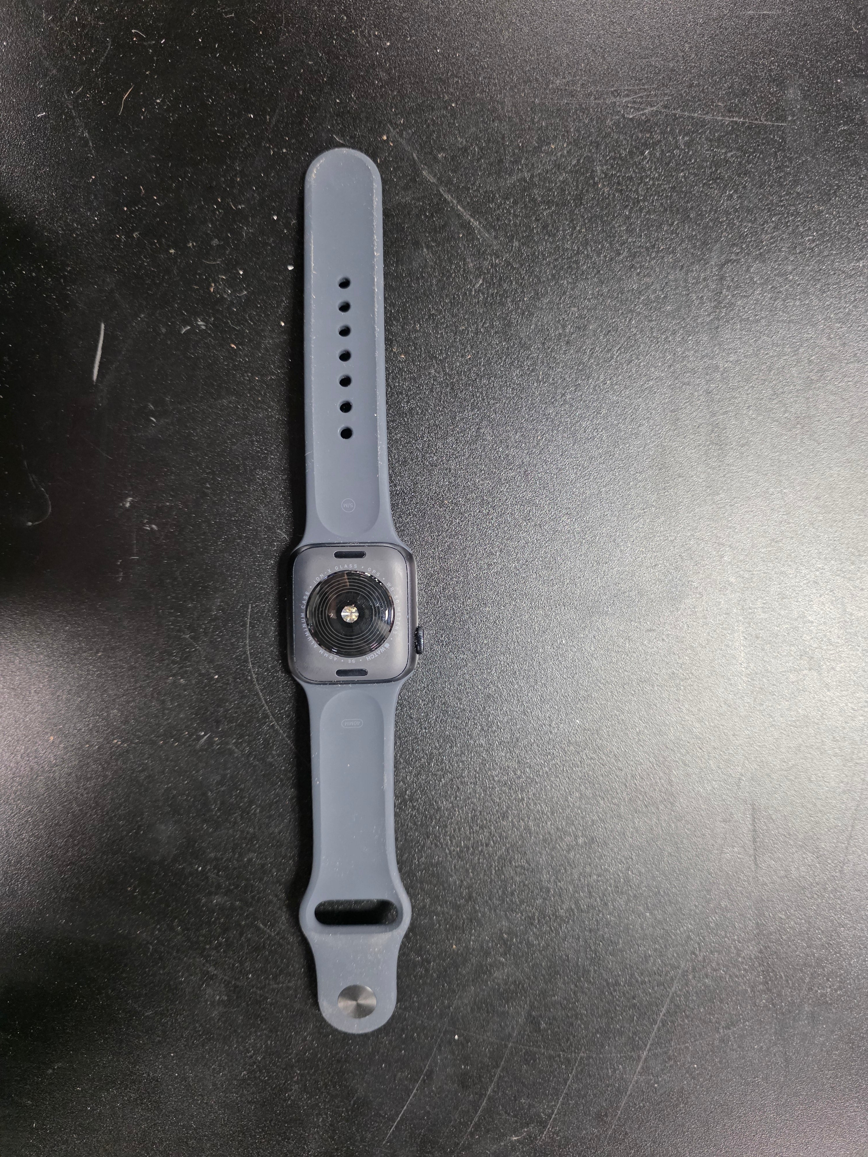 Watch SE Aluminum Case