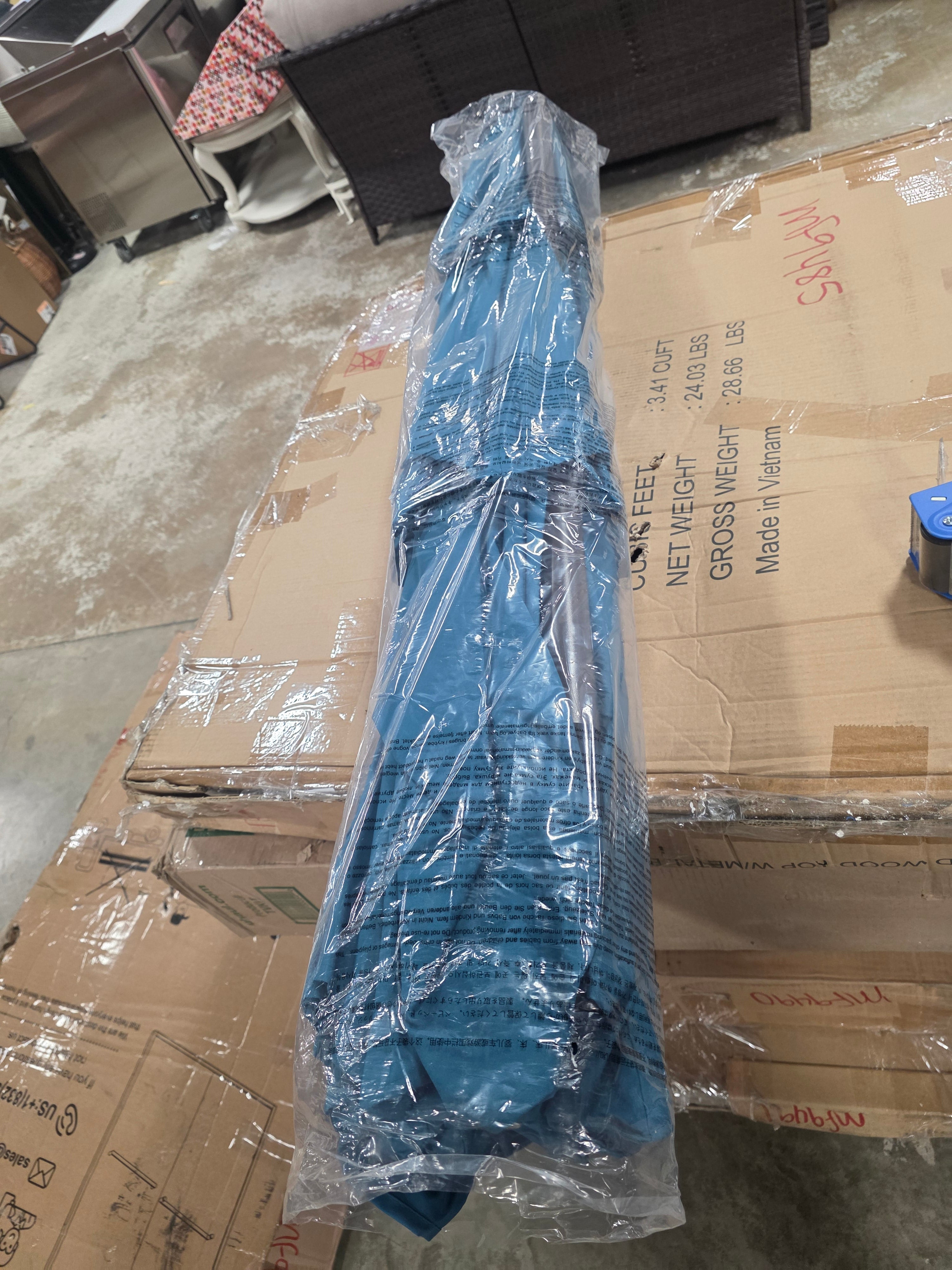 Heavy-Duty Outdoor Market Patio Umbrella w/ Push Button Tilt, Easy Crank