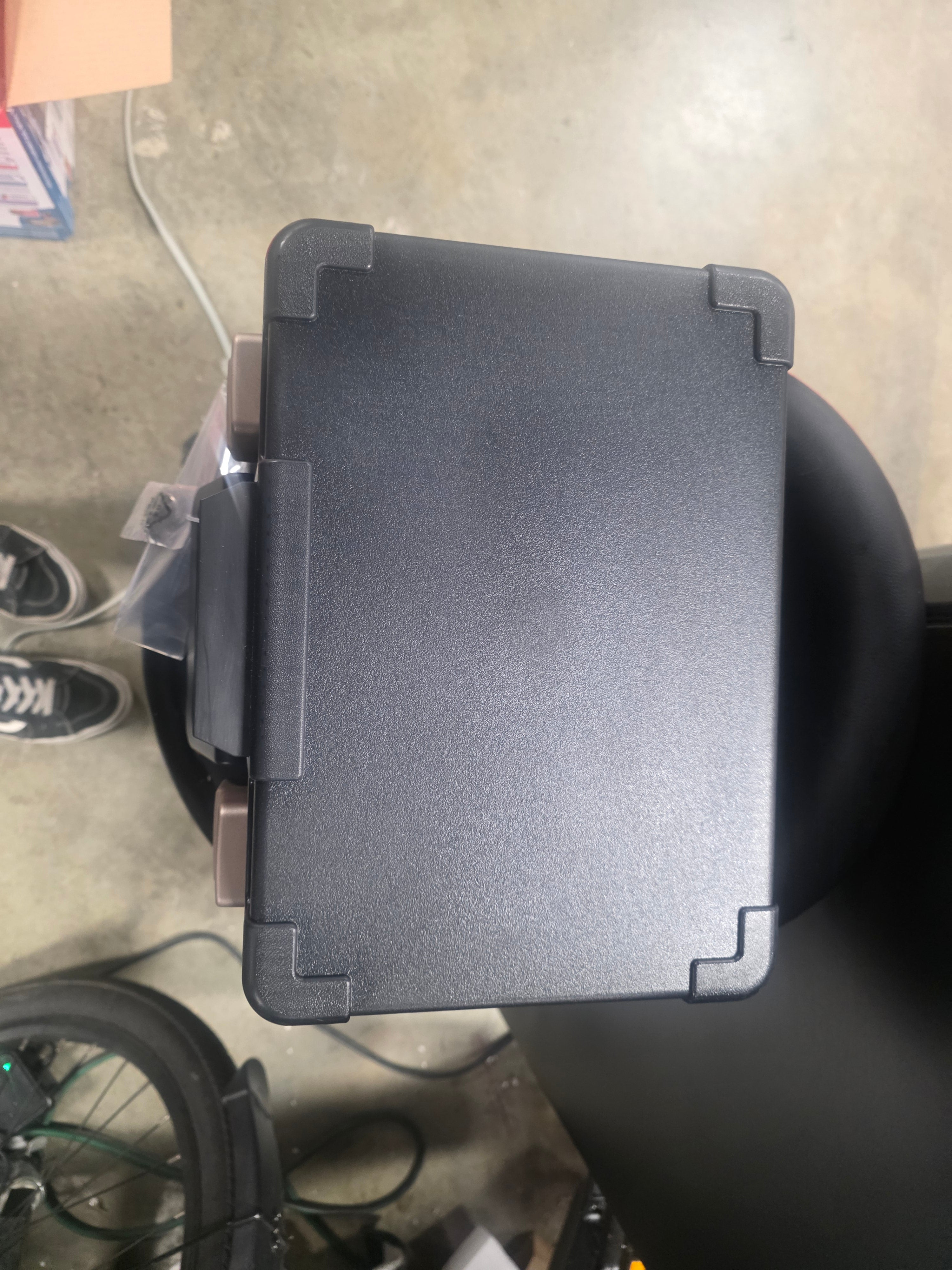 Safes, Waterproof 1-Hour Fire Chest with Key Lock, Carry Handle