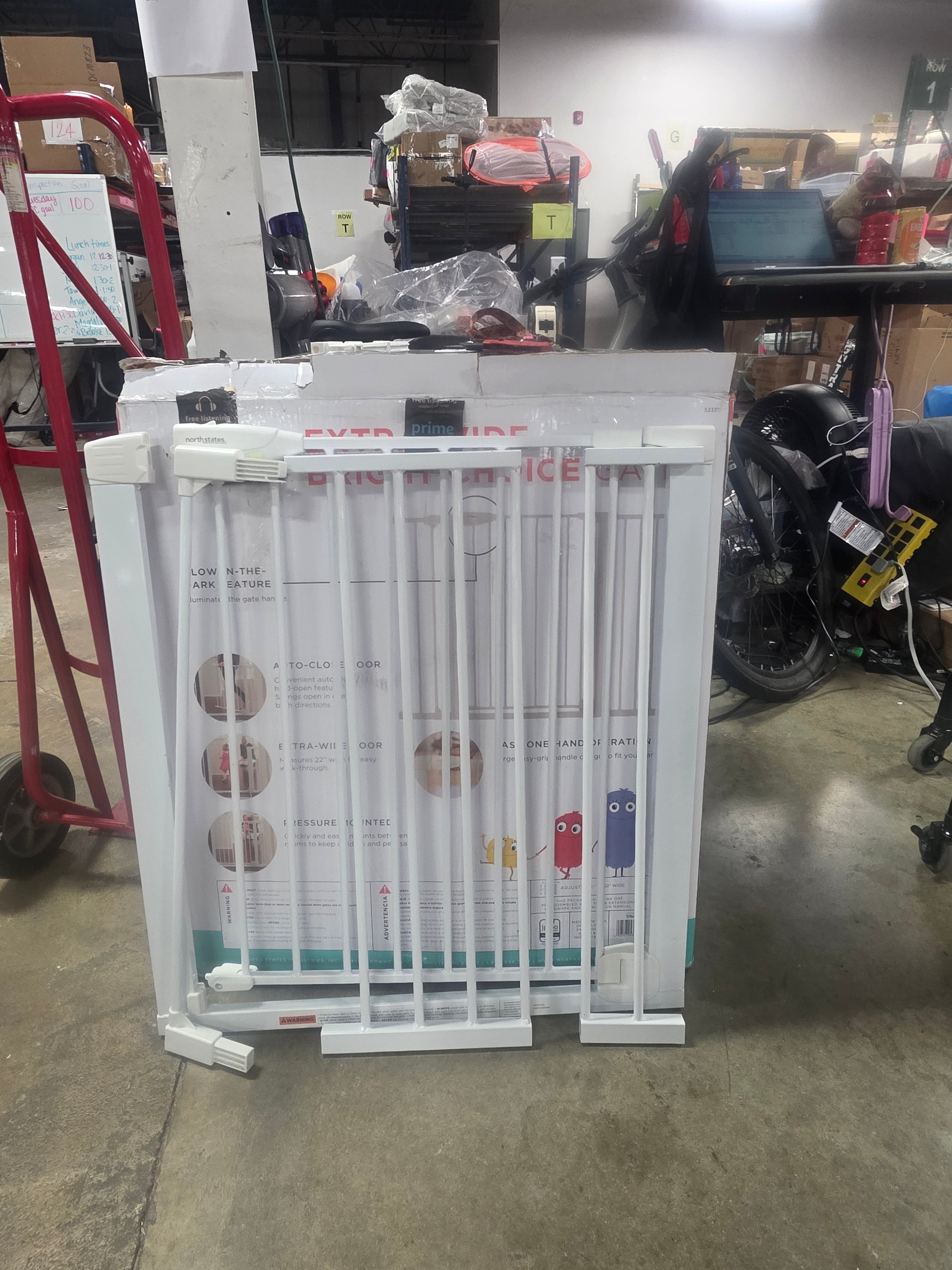 Bright Choice Auto Close Baby Gate: Pressure Mounted White