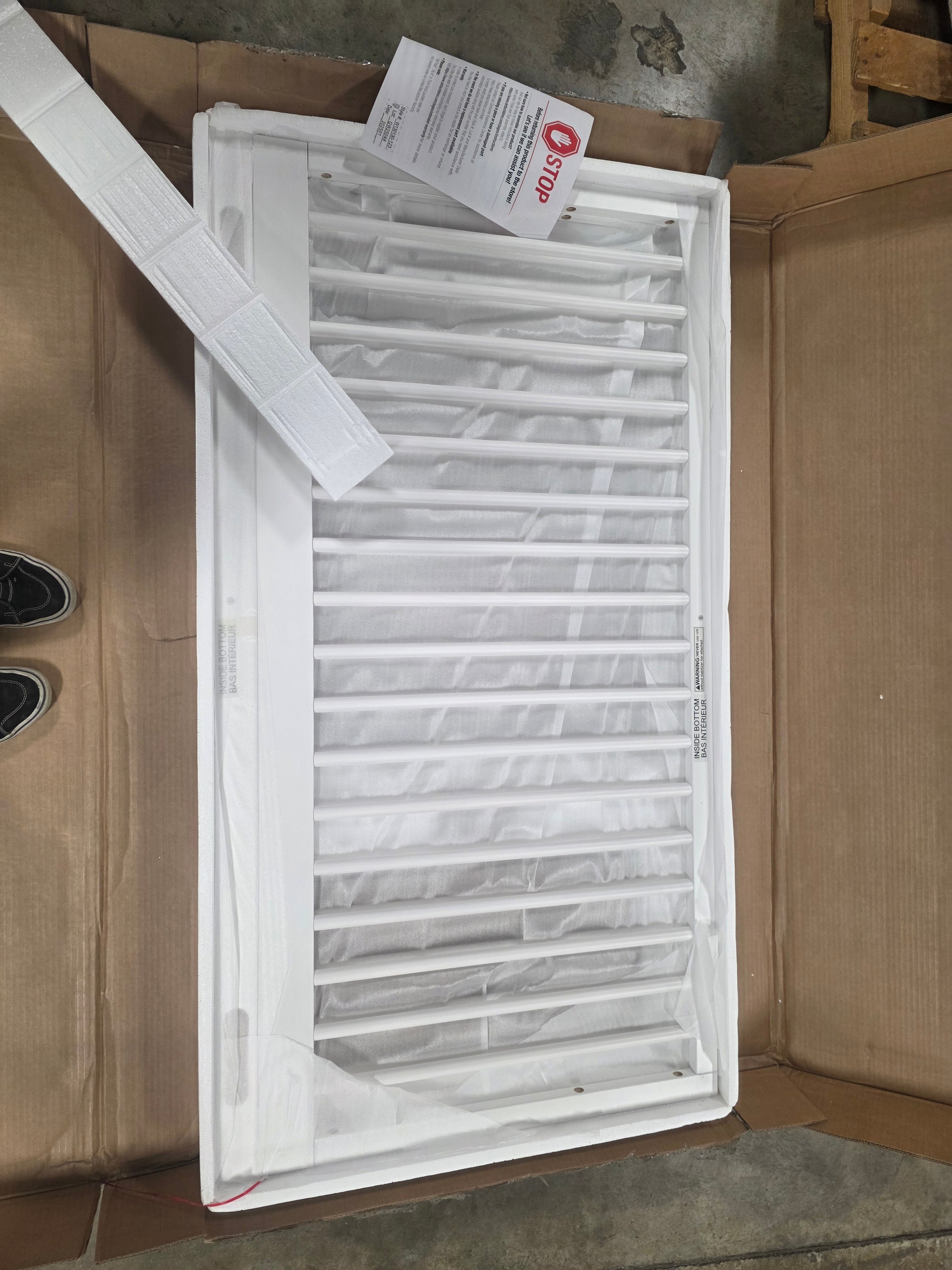 Essex 4-in-1 Convertible Baby Crib, Bianca White/Natural Legs