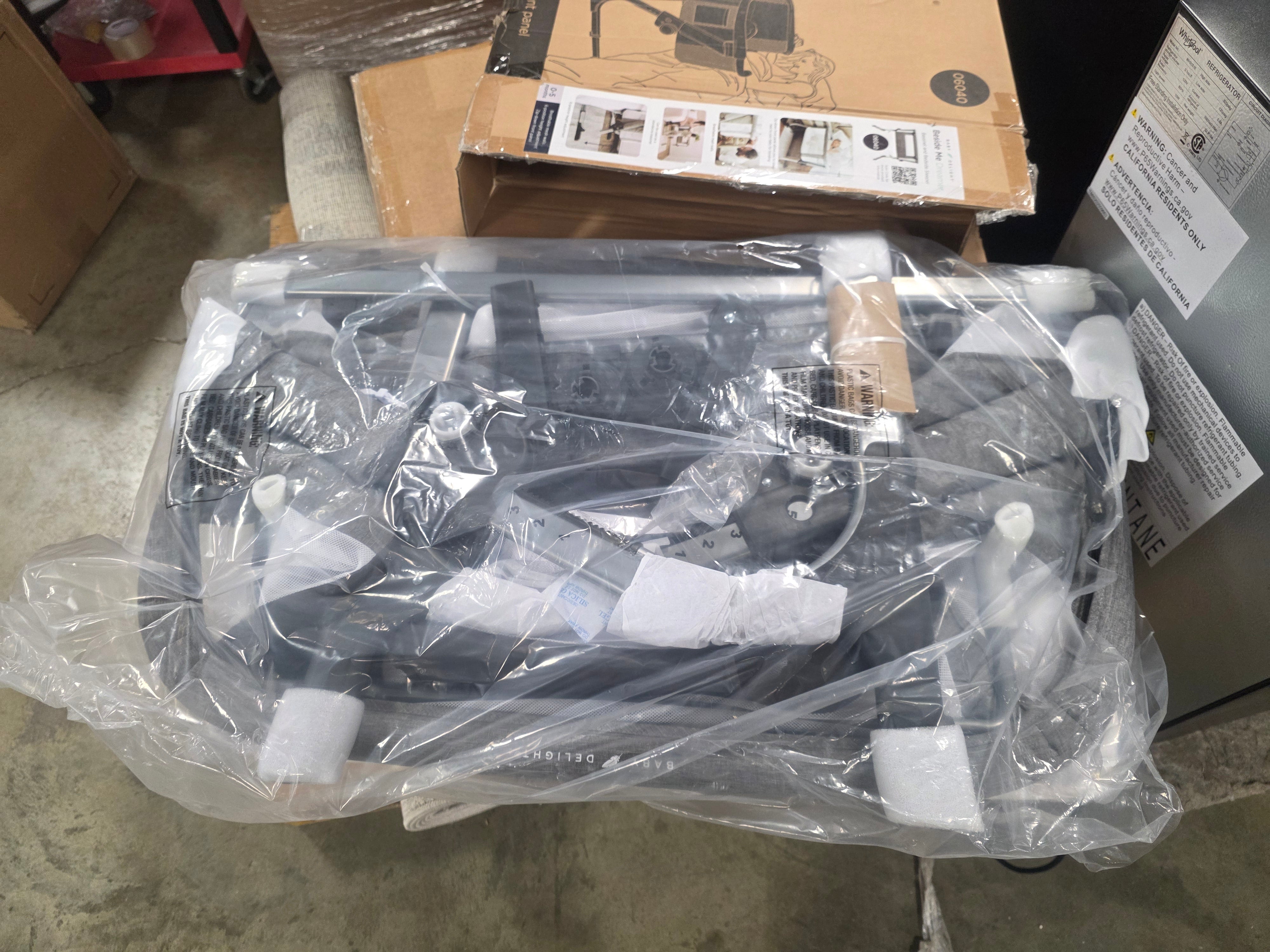 Dreamer Bassinet & Bedside Sleeper