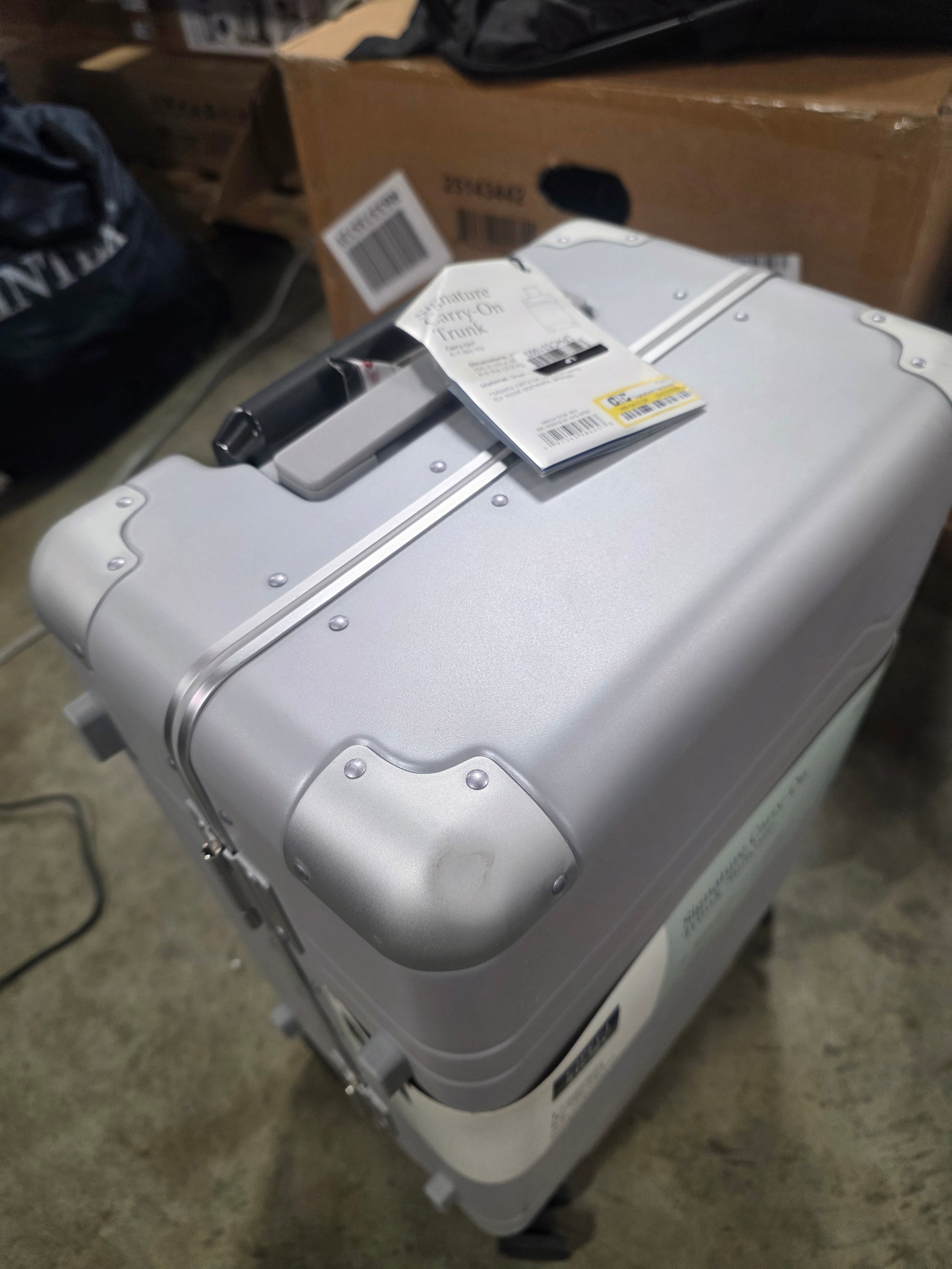 Signature Hardside Trunk Carry On Spinner Suitcase
