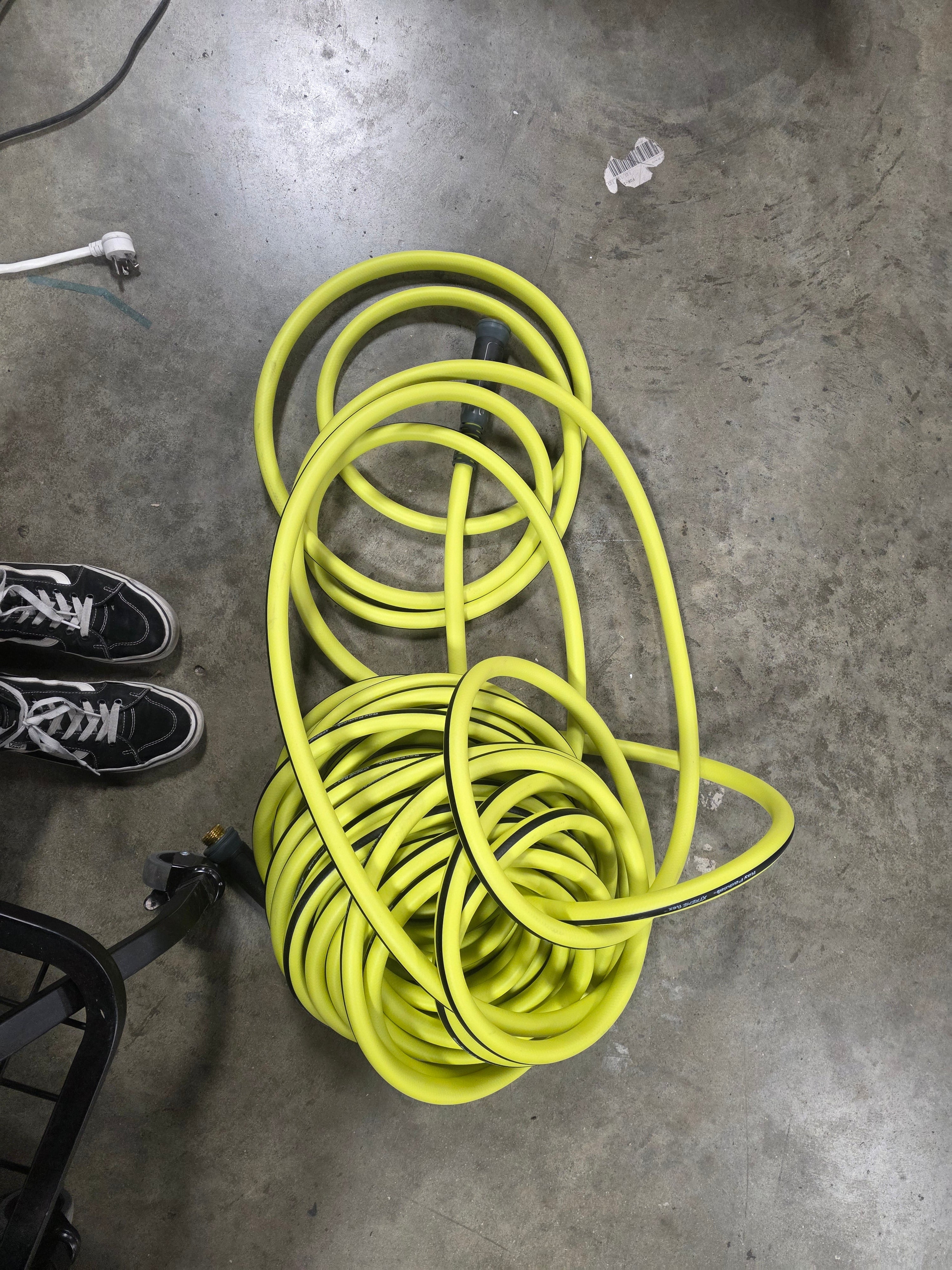 XtremeFlex Ultra Flexible Heavy Duty Hybrid Garden Hose: Leak-Resistant, Comfi-Grip