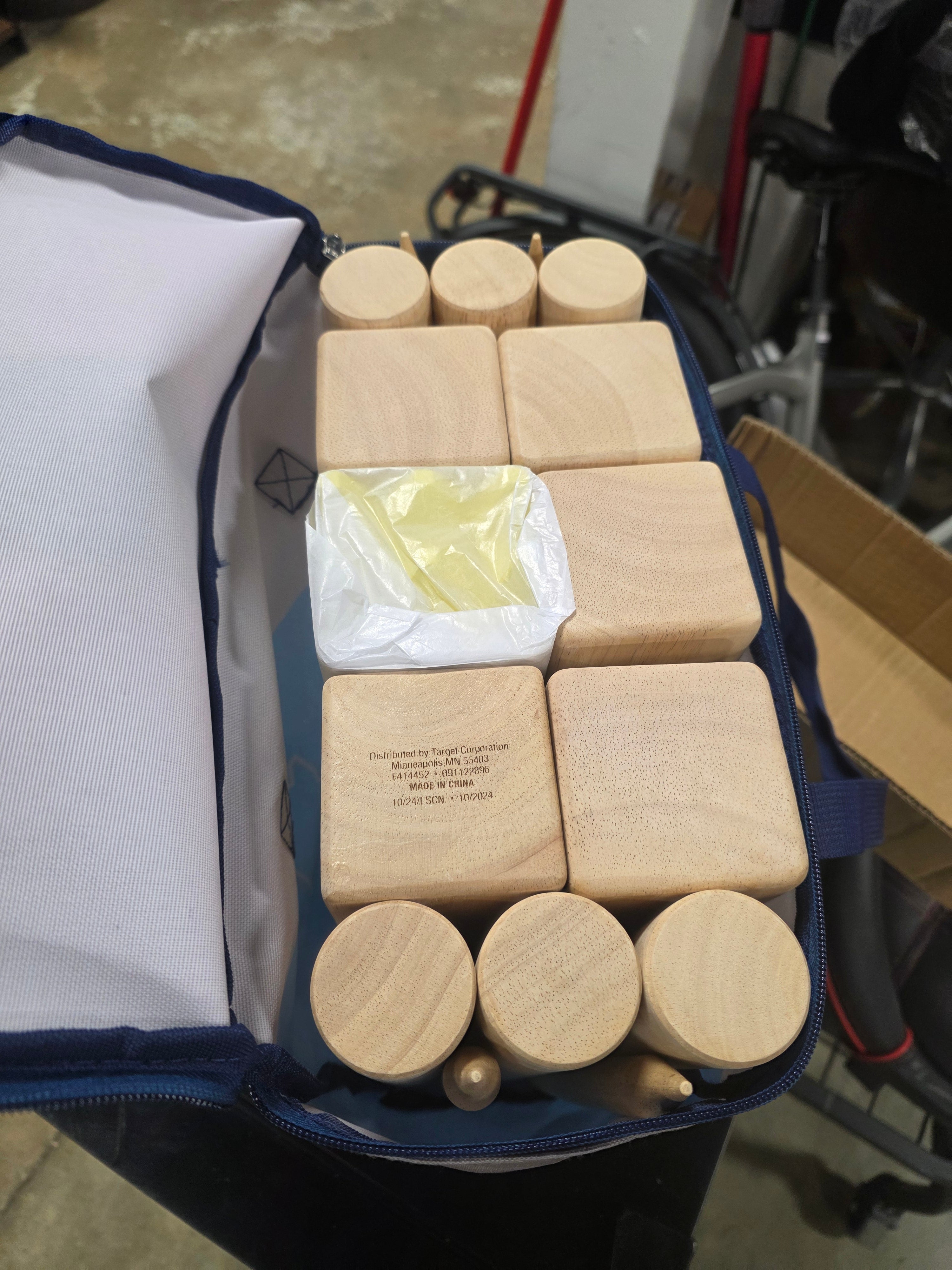 Kubb Rubberwood : Lawn Game for 2-12 Players