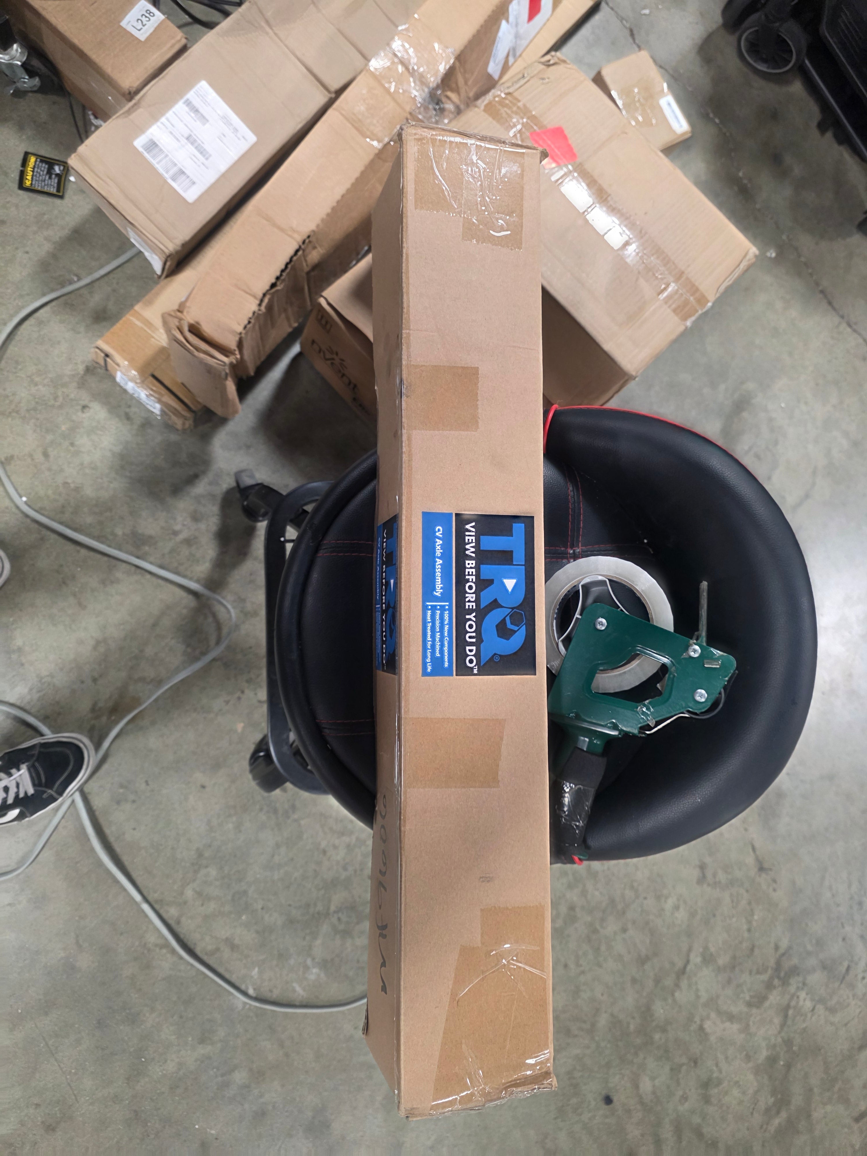 Front Left CV Axle Shaft Assembly 4WD L4 Compatible with 2006-2012 Toyota RAV4 Driver Side