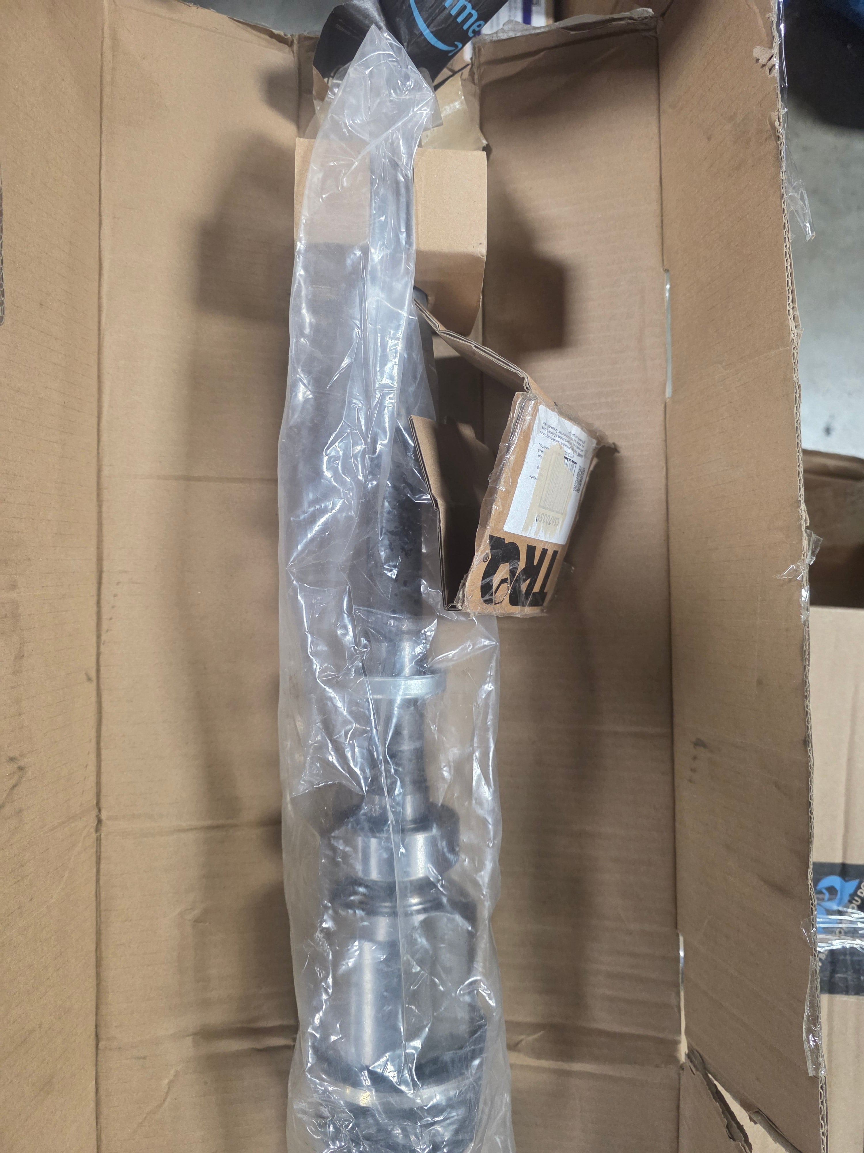 Front Right CV Axle Shaft Assembly 4WD L4 Compatible with Toyota RAV4 Passenger Side