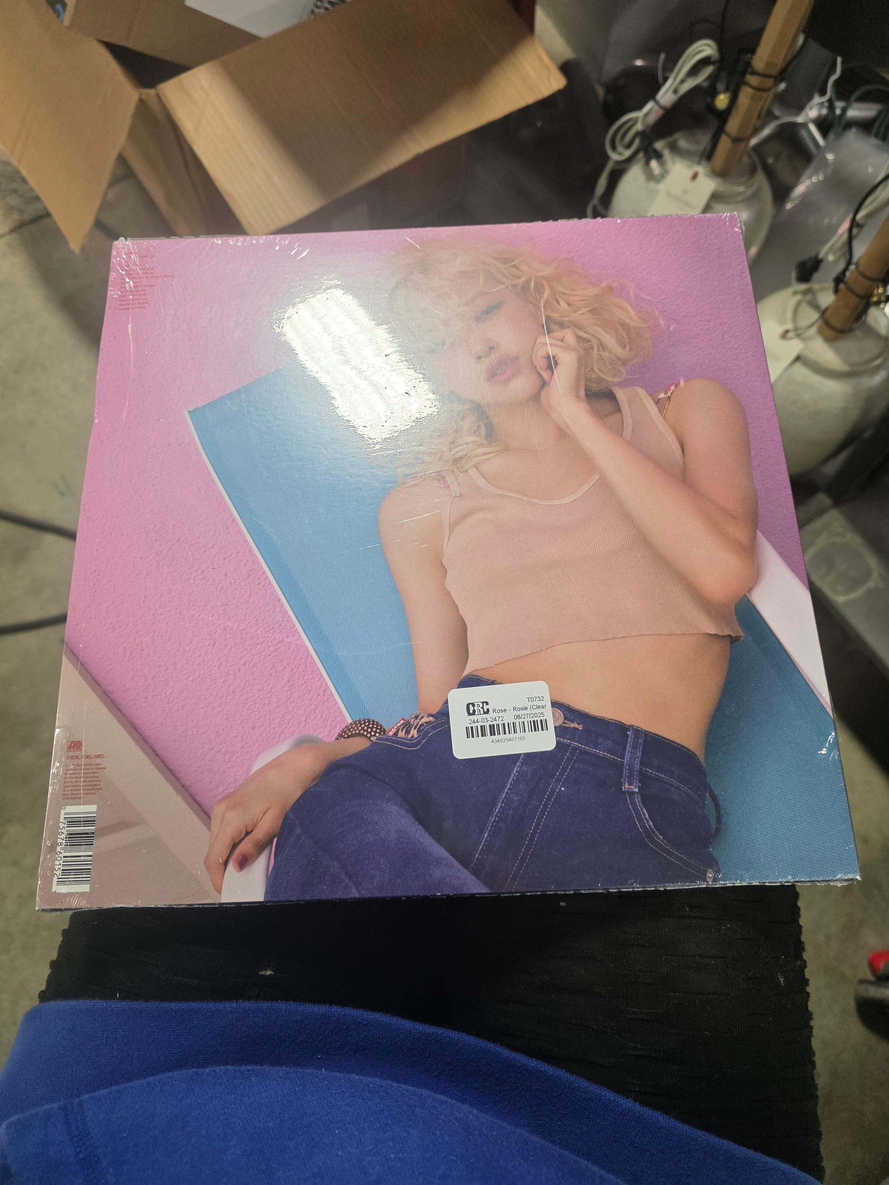 ROSE - FIRST STUDIO ALBUM ROSIE VAMPIREHOLLIE EDITION CLEAR