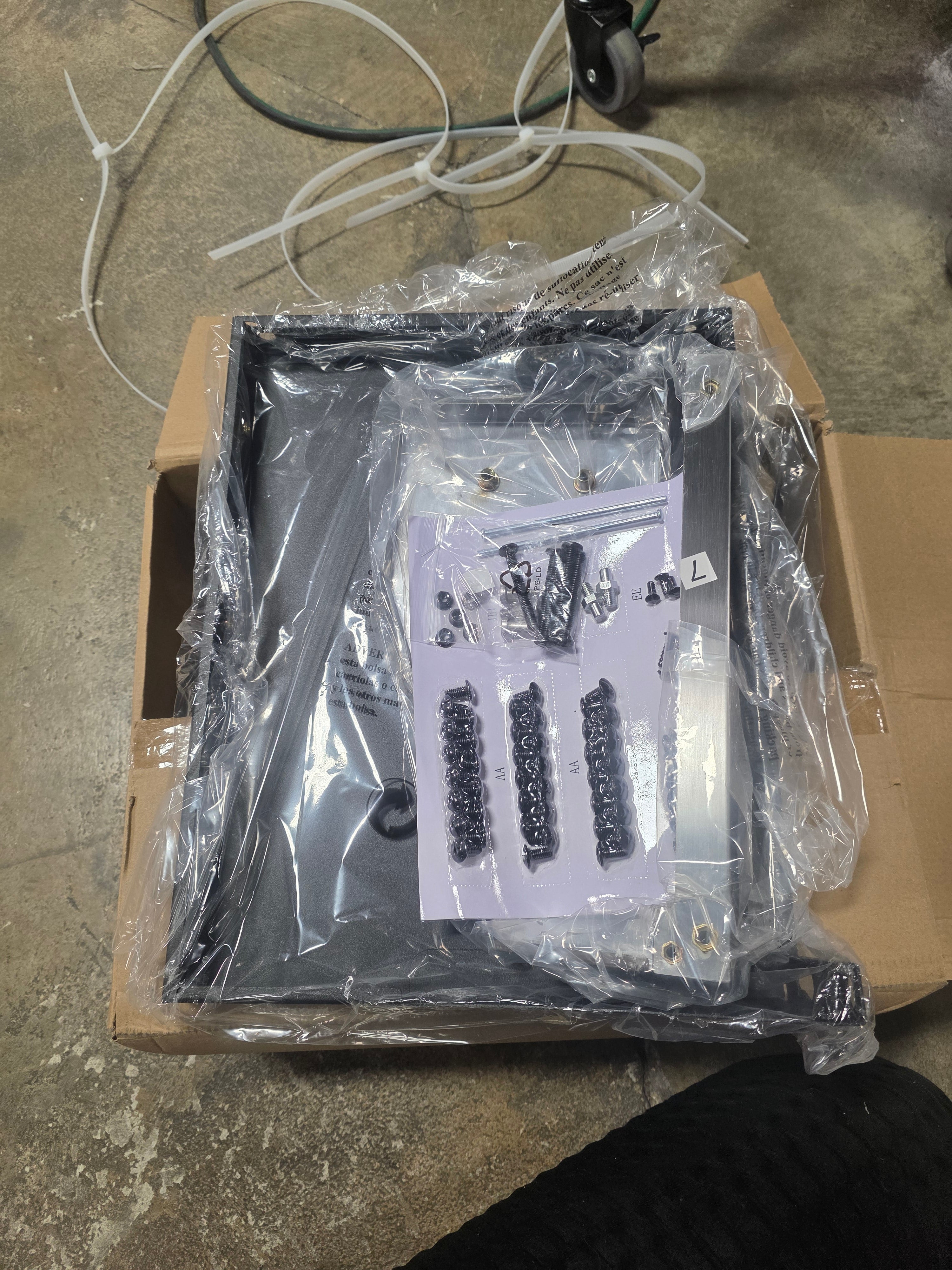 4-Burner Propane Gas Grill with 1 Side Burner and Cover