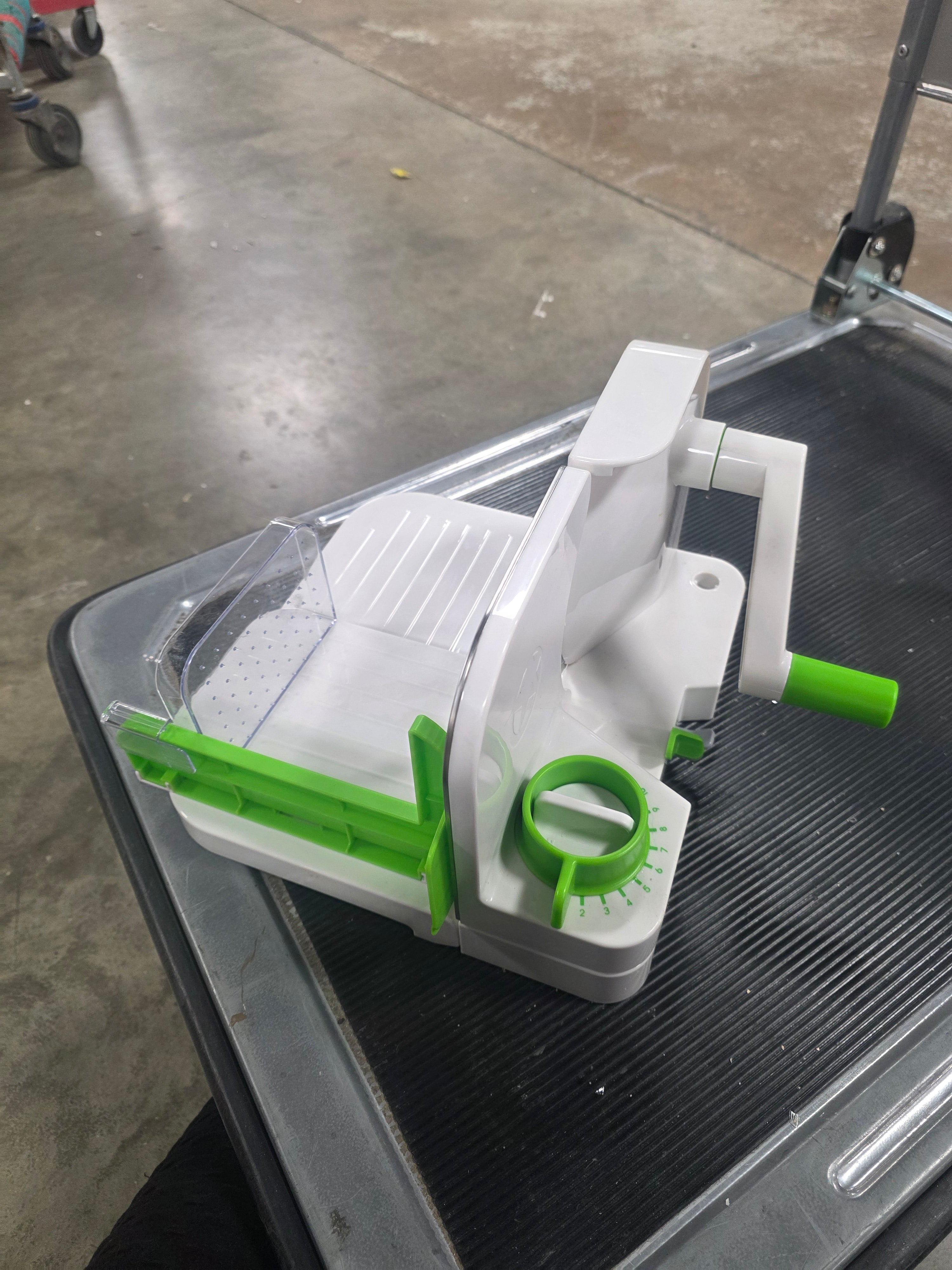 Deli Slicer - Slices Meat, Cheese, Bread -  Stainless Steel Blade