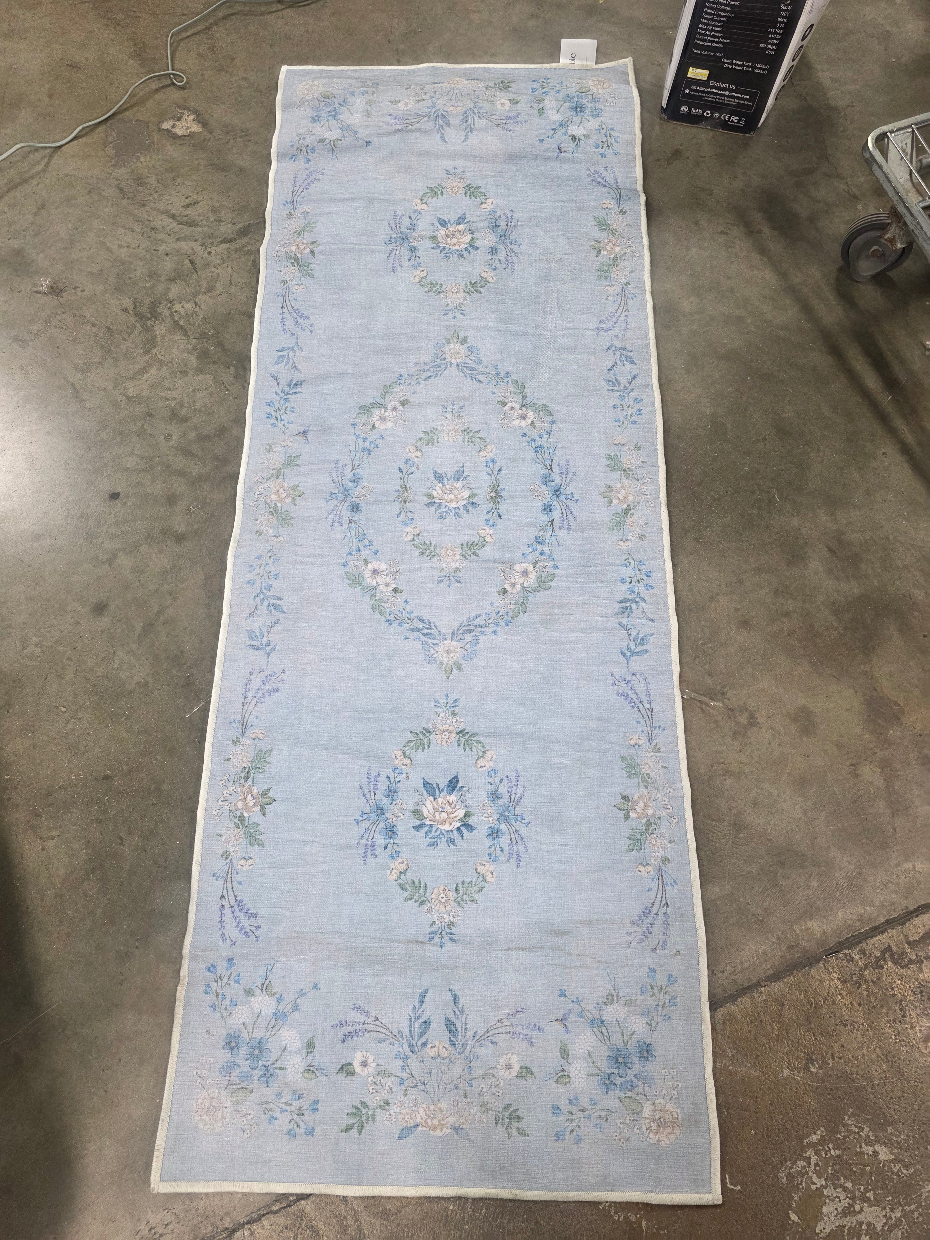 Bridgerton Crown Aubrey Hall Garden Blue Rug 2x7