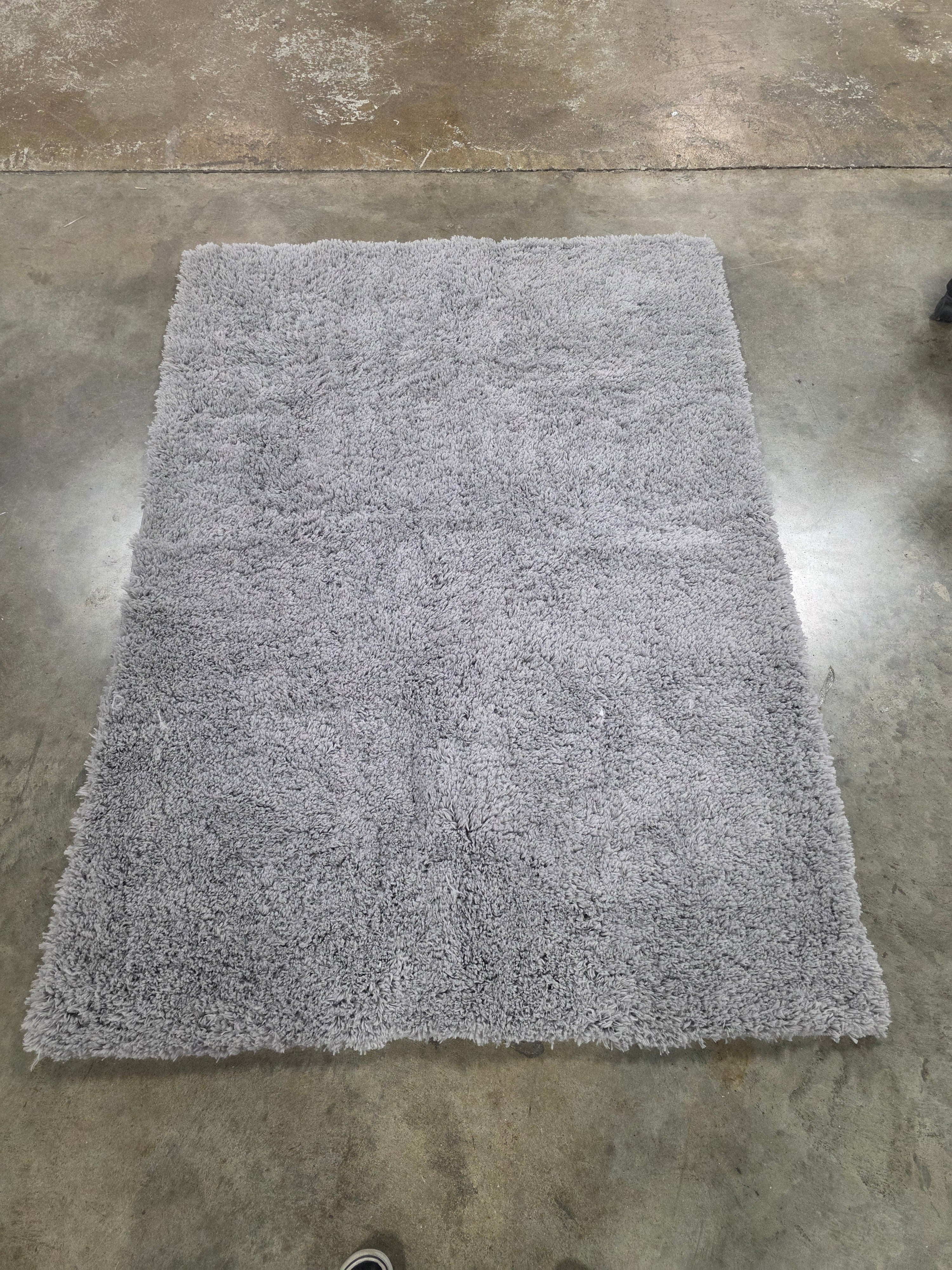 Plush Shag Rug 4'x5'6"