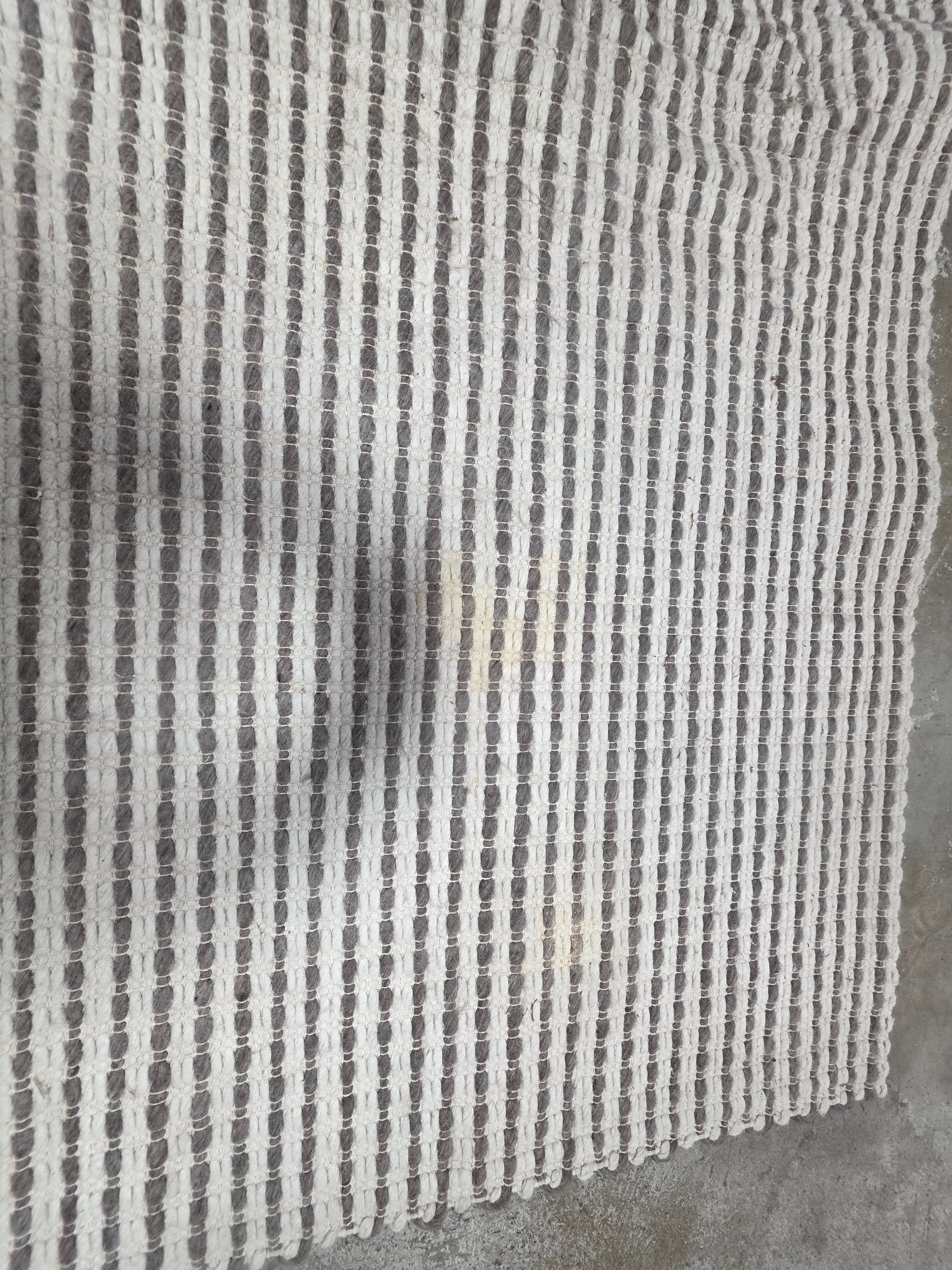 9' X 12' Loose Threads Rug, Beige