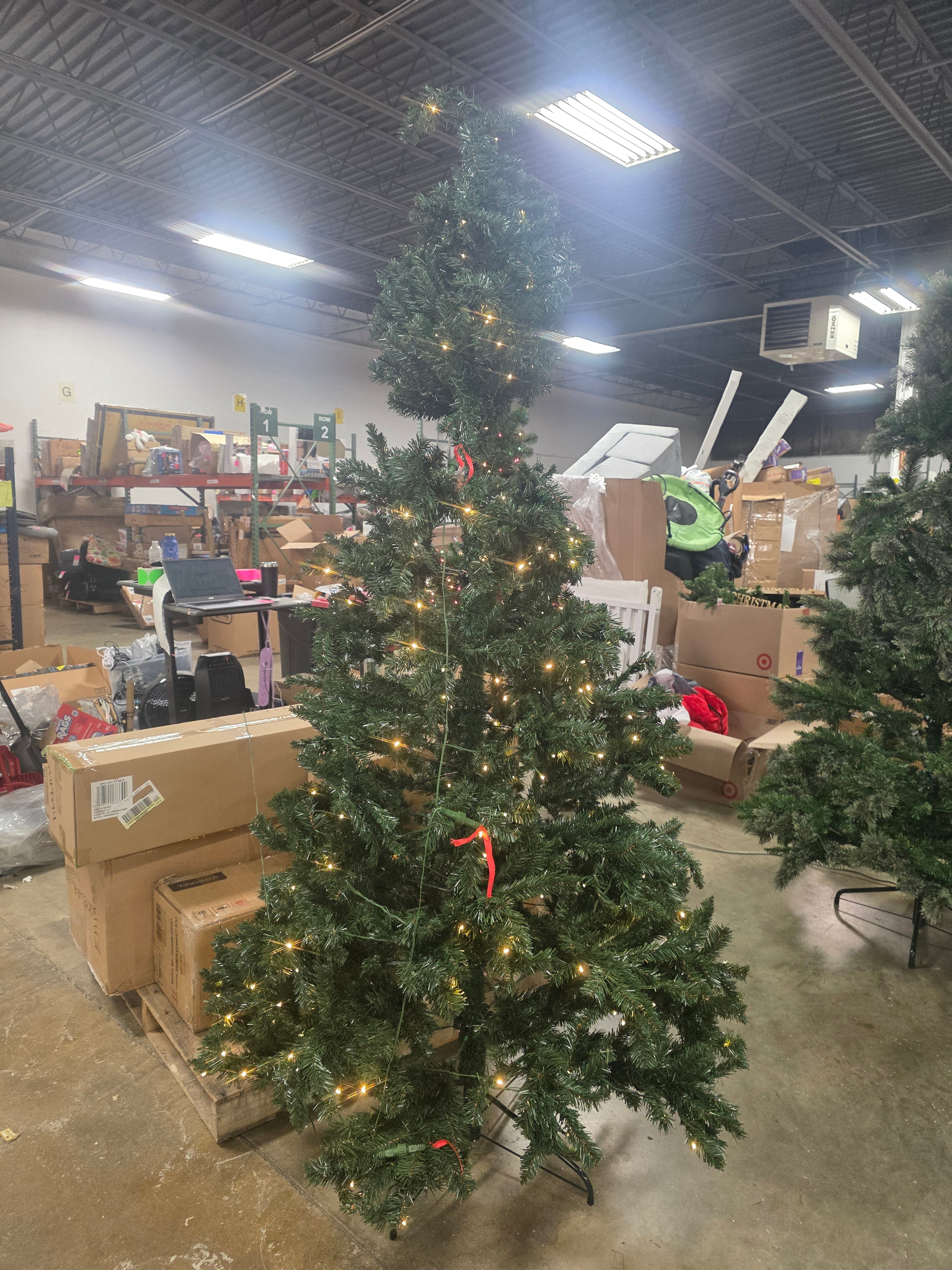 Pre-Lit LED Alberta Spruce Artificial Christmas Tree, final cut