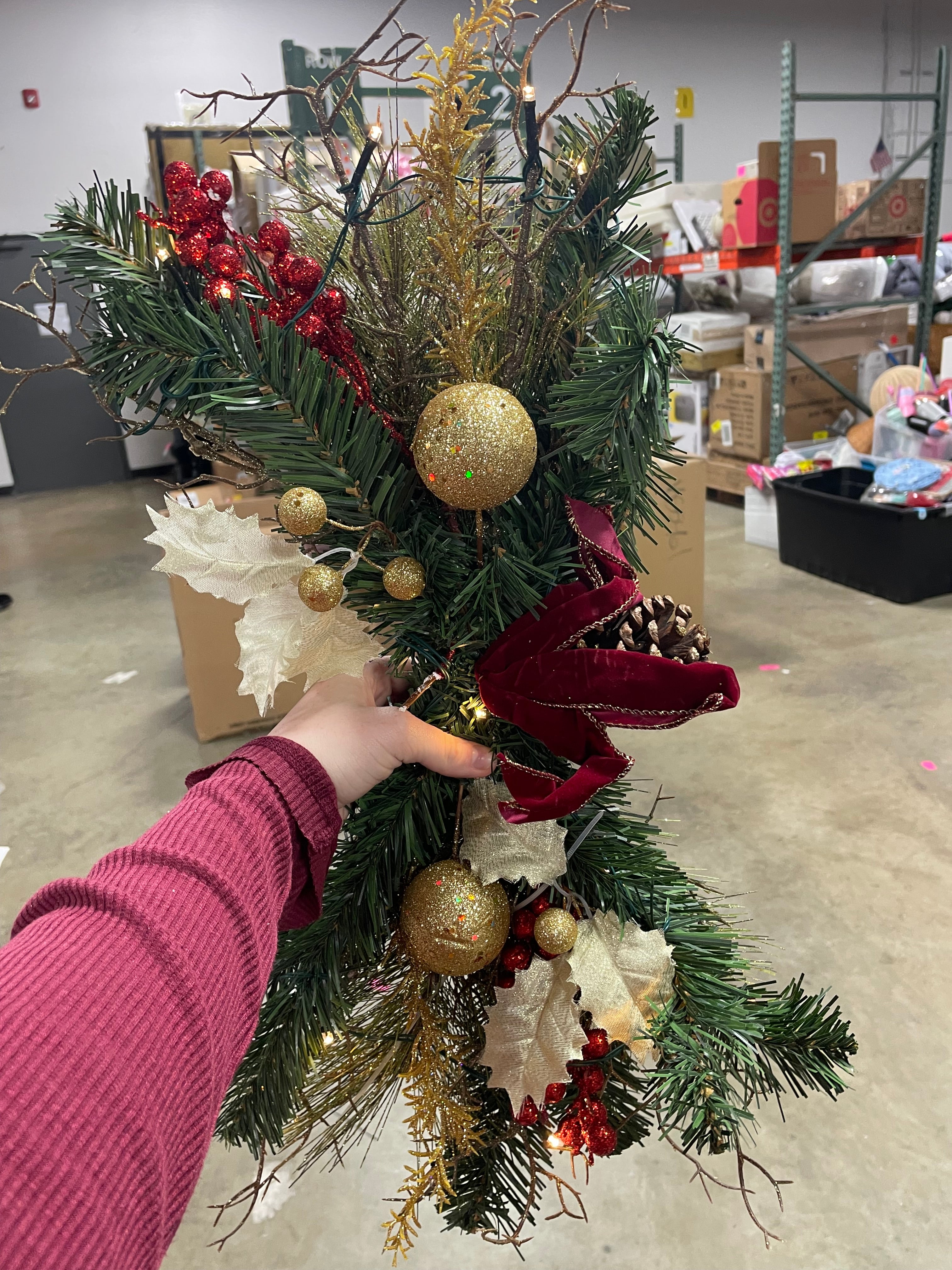 Pre‑Lit LED Classic Christmas Chairback Swag , final cut