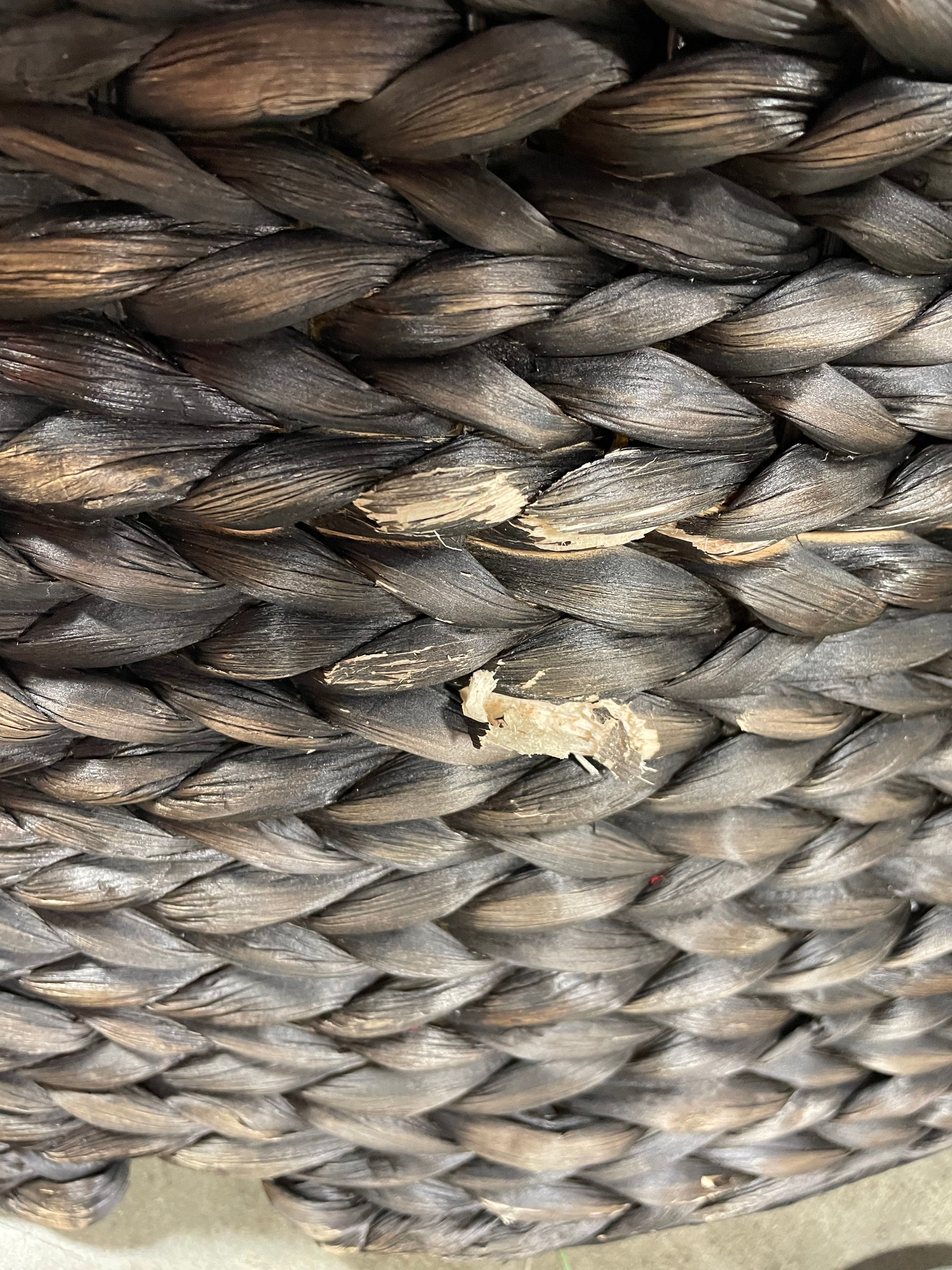 Woven Hyacinth Christmas Tree Collar, final cut