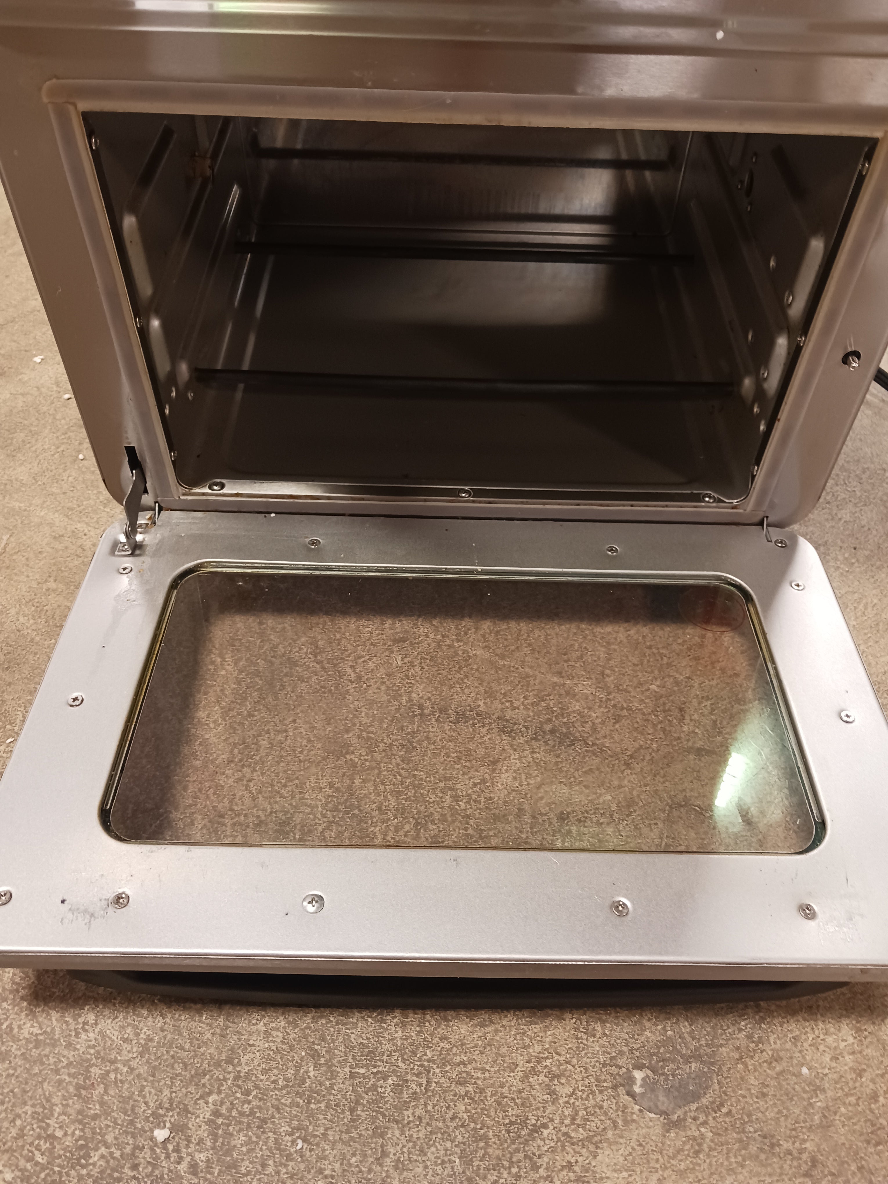 16-in-1 Convection Air Fryer Toaster Oven with Rotisserie,LED Digital Screen