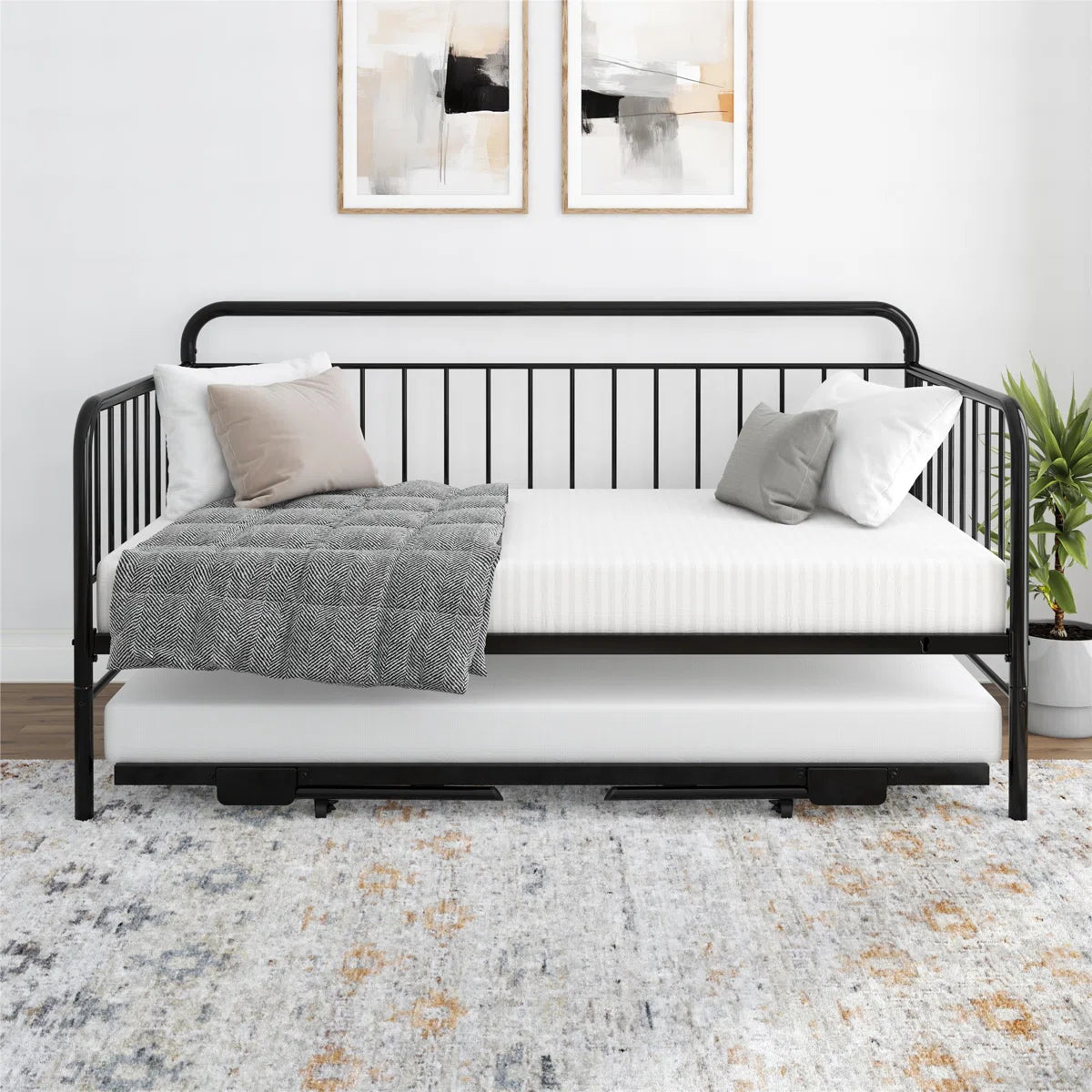 Pranaya Twin Metal Daybed with Popup Trundle