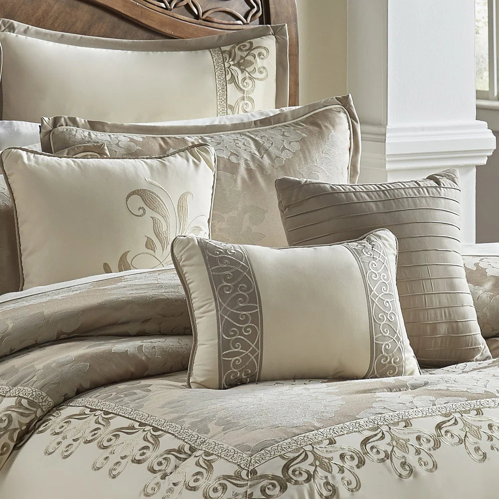 10 Piece Comforter Set - Ivory/Gold - Queen