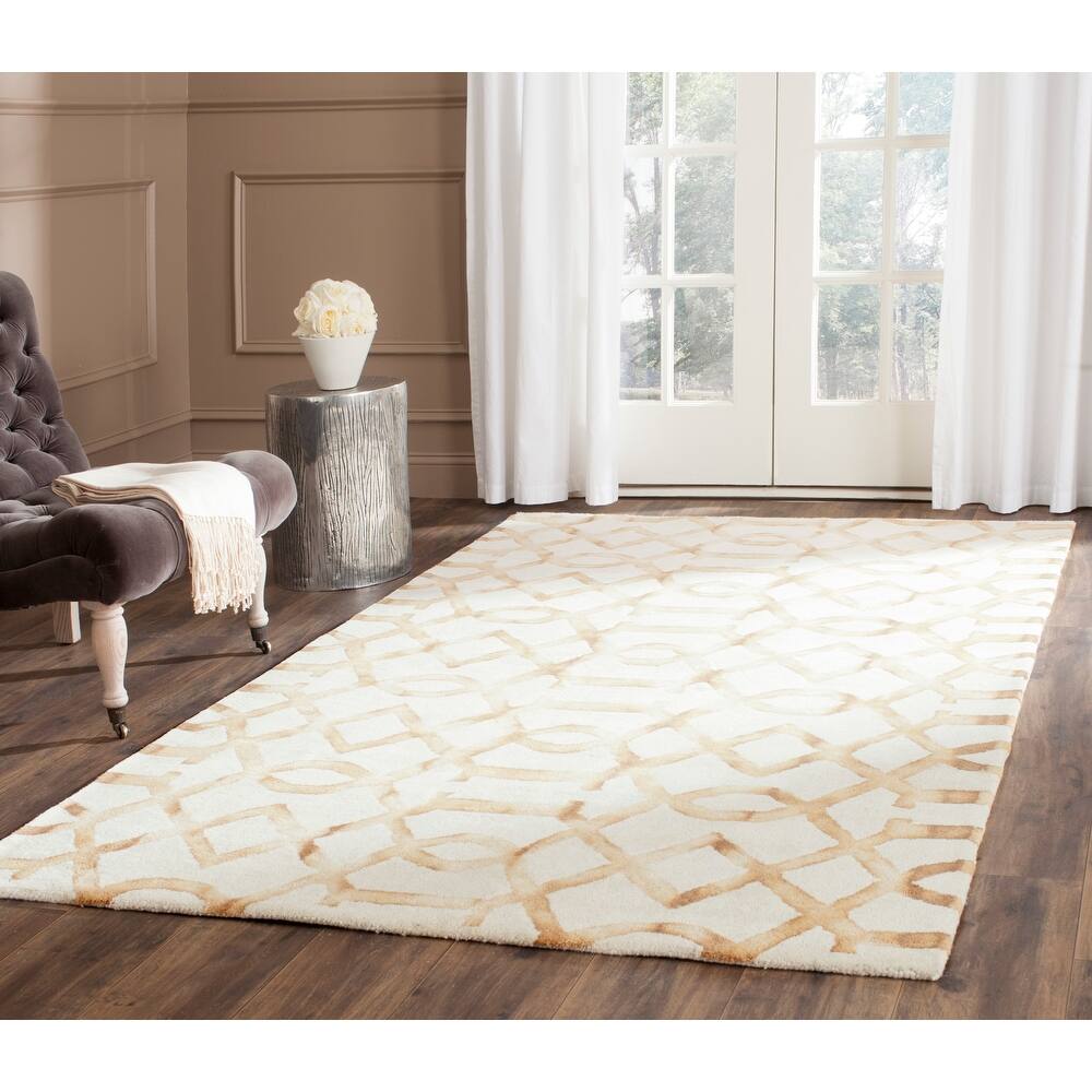 2'0" x 2'0" Mickie Hand-tufted Wool Dip Dye Geometric Area Rug