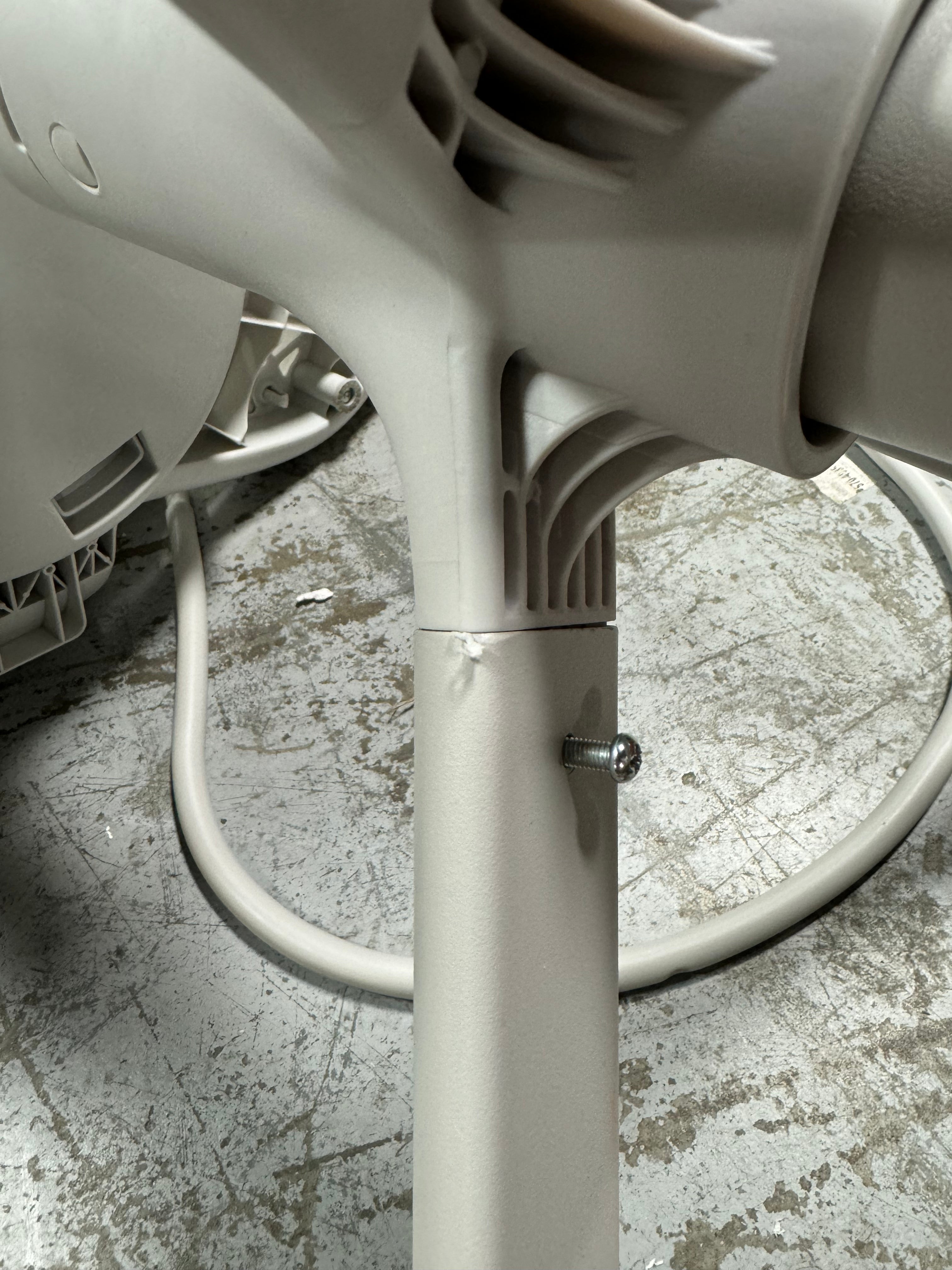 BassiNest Swivel Sleeper - Gray
