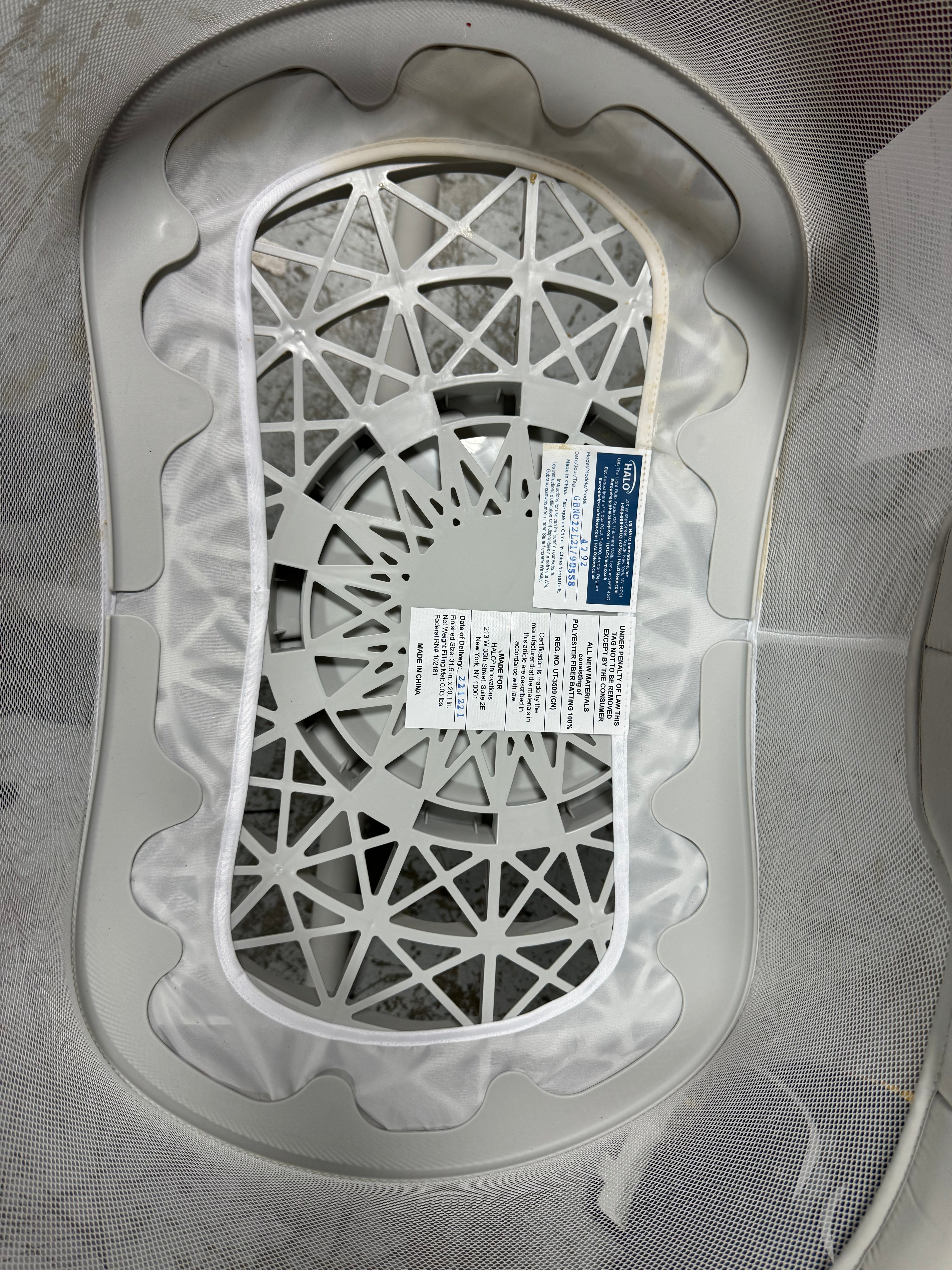 BassiNest Swivel Sleeper - Gray