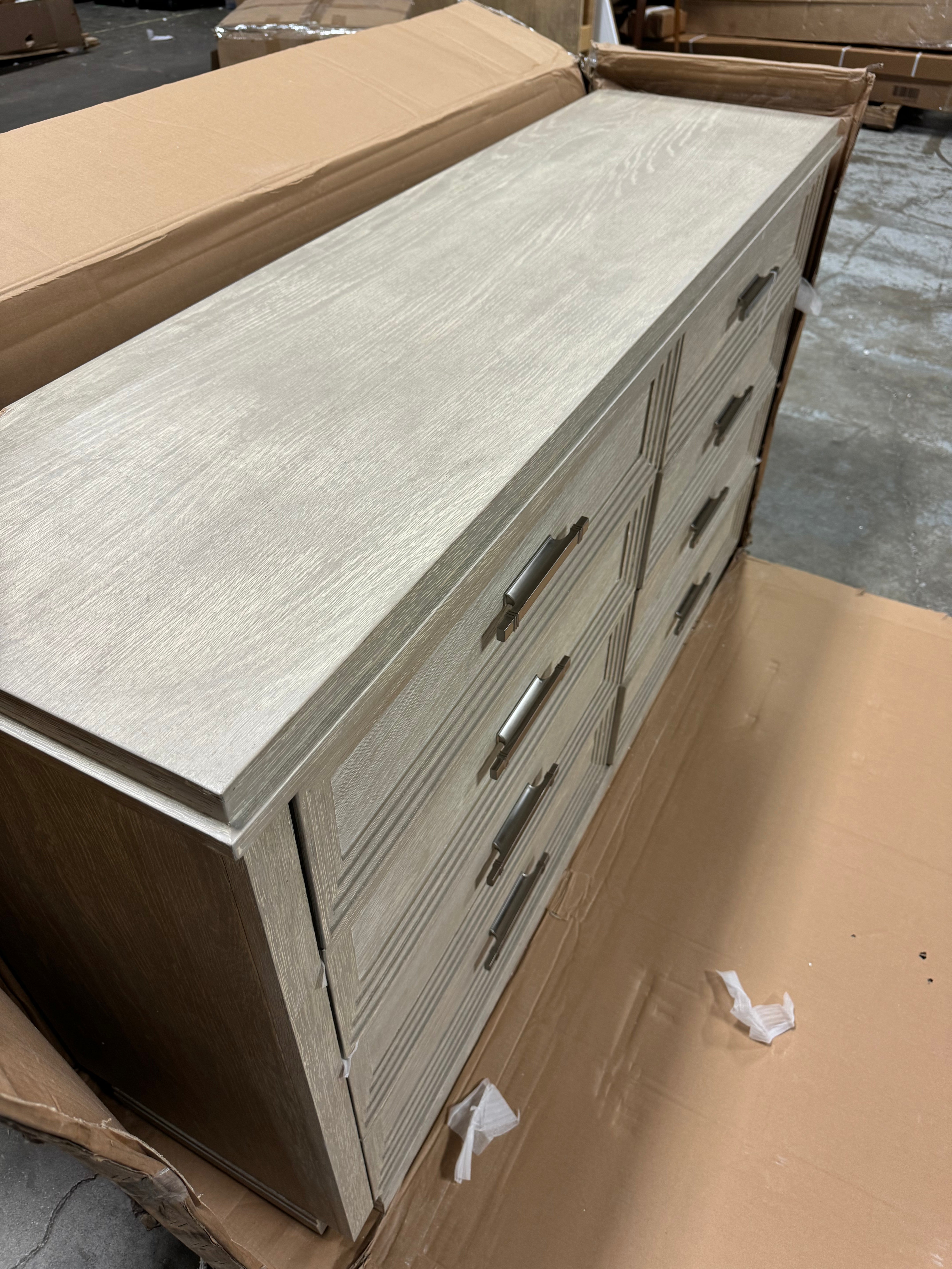Belmar 8 Drawer Dresser w/ Lined Drawers