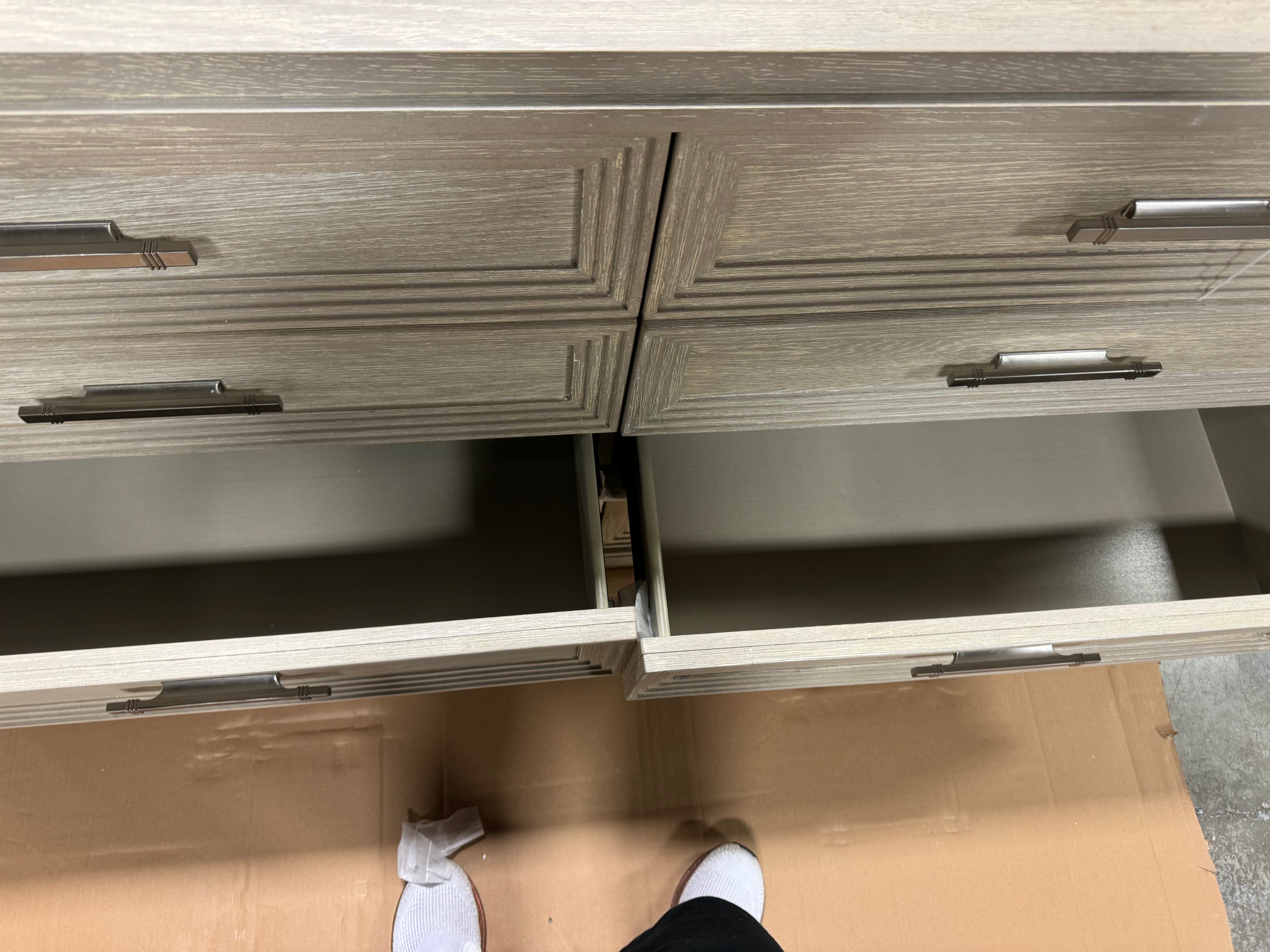 Belmar 8 Drawer Dresser w/ Lined Drawers