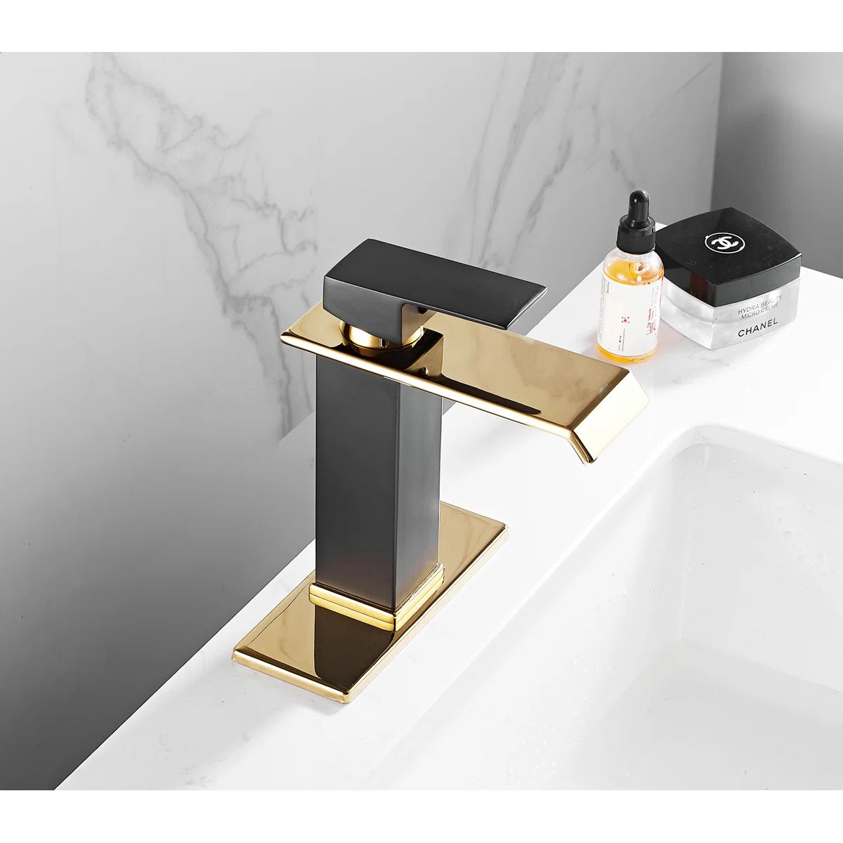 Single Hole Faucet Single-handle Waterfall Bathroom Faucet