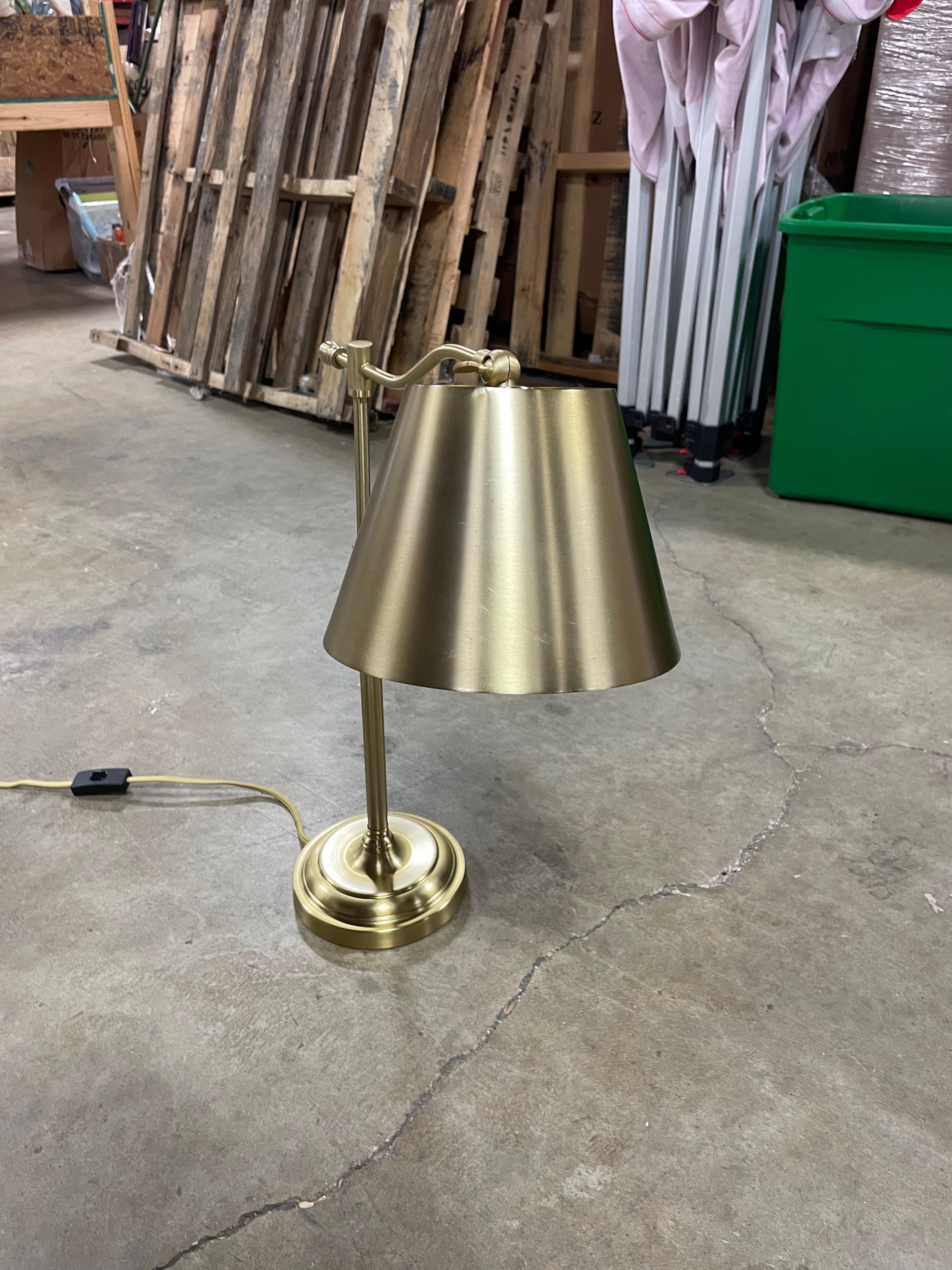 Accented Metal Table Lamp Brass