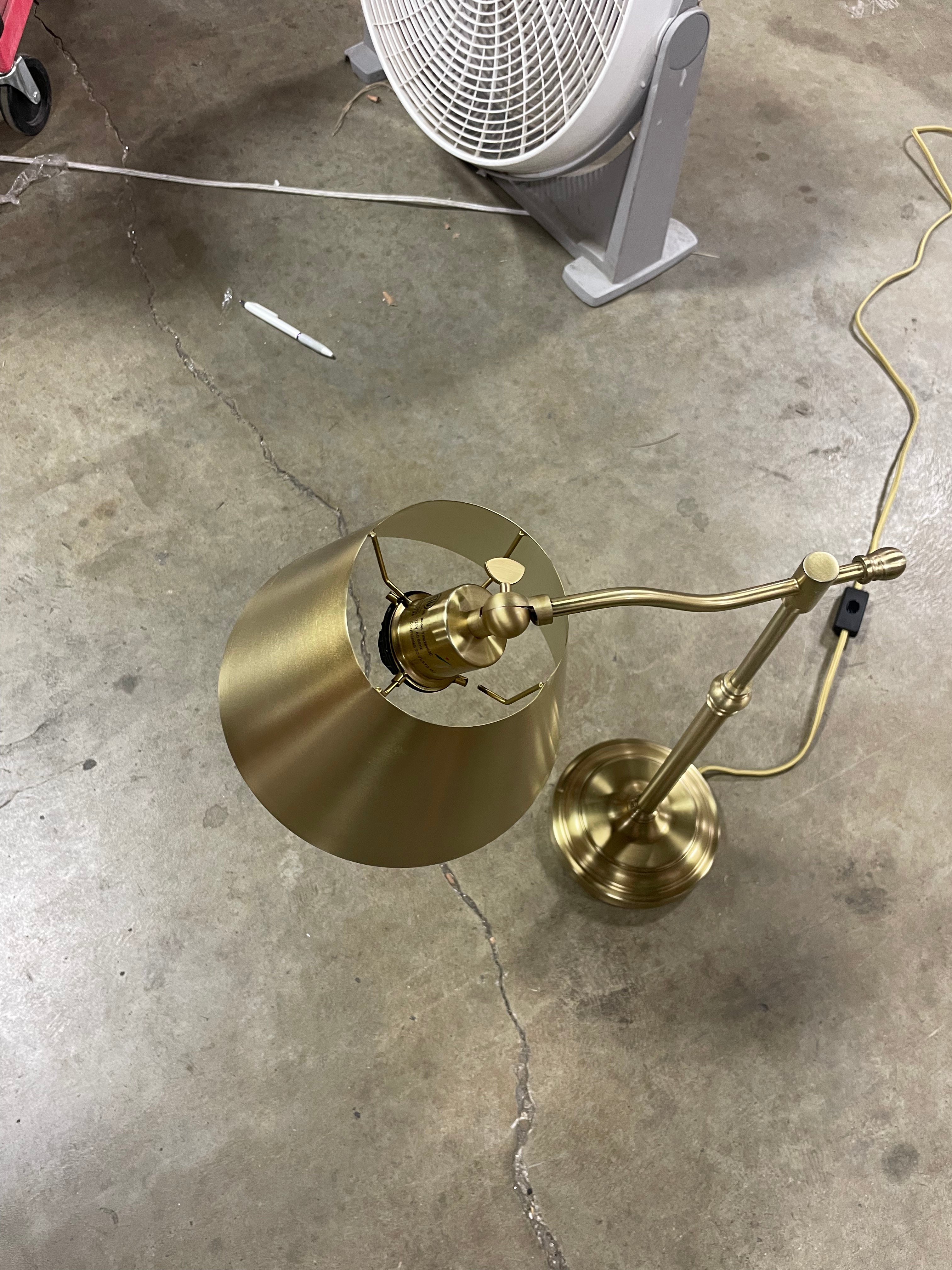 Accented Metal Table Lamp Brass