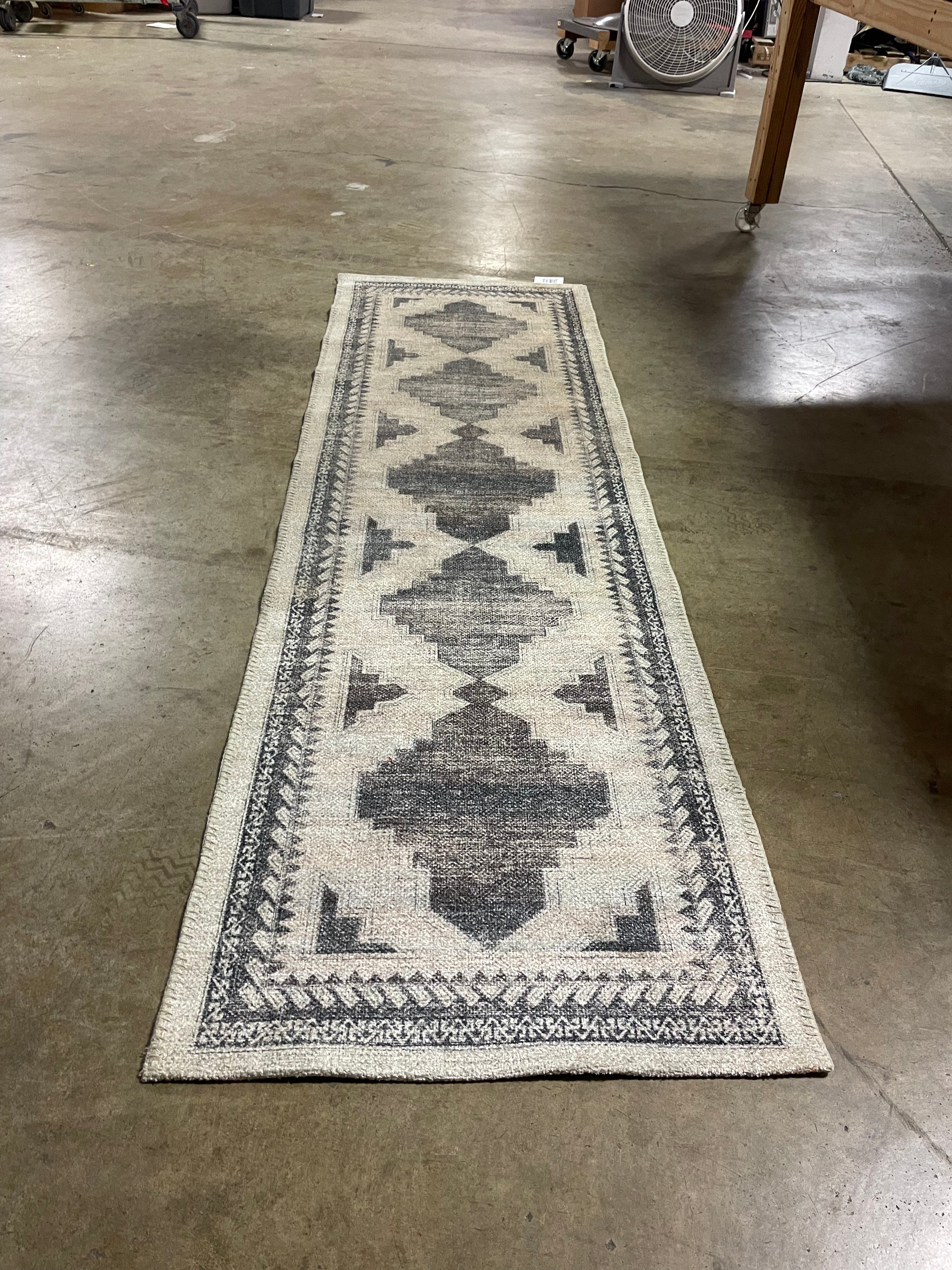 Cromwell Washable Printed Persian Style Rug Tan