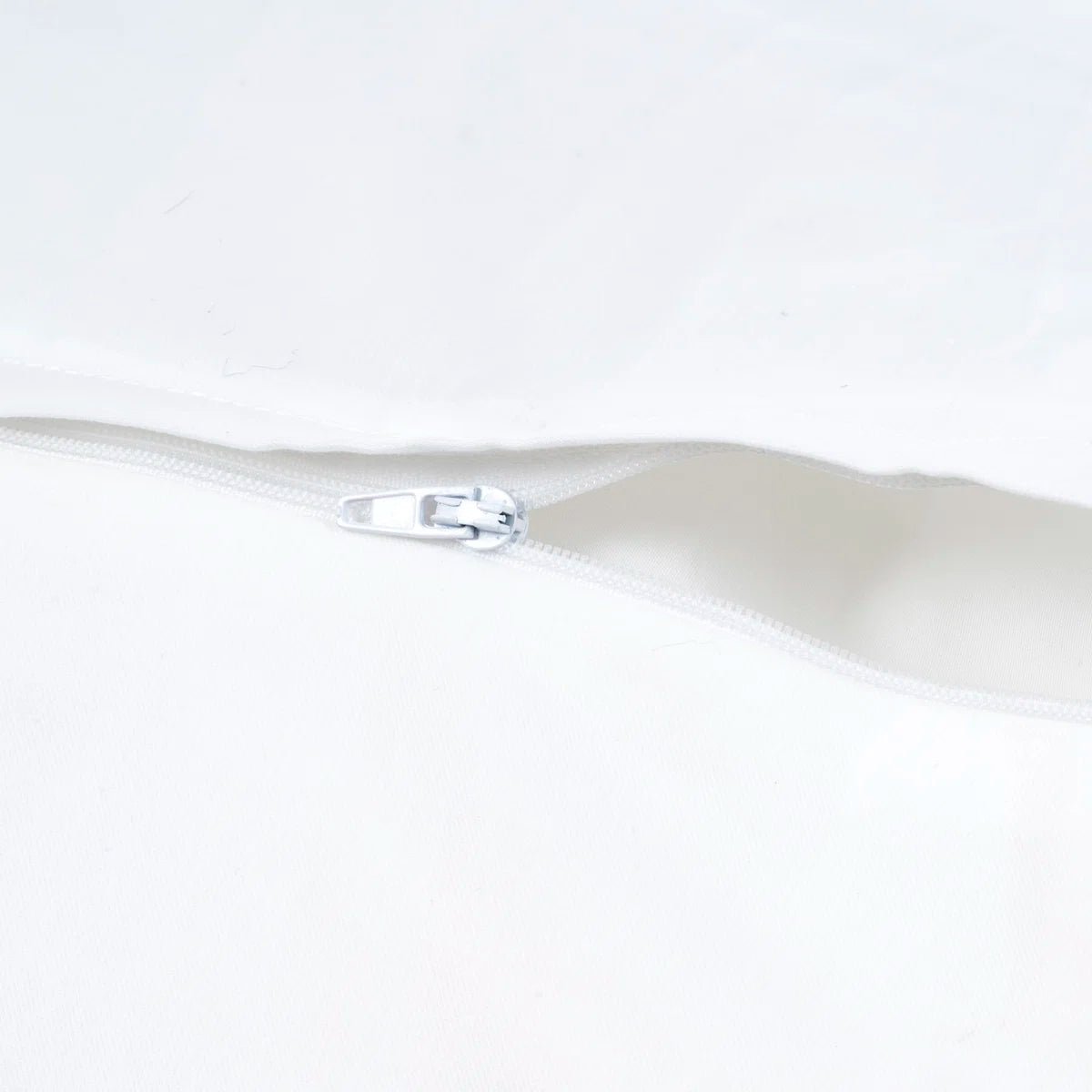 Wedge Pillow – Down Alternate Back Pillow with Removable Cover