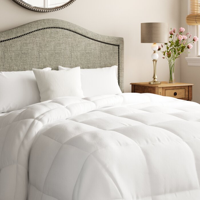 Winter Microfiber Down Alternative Comforter