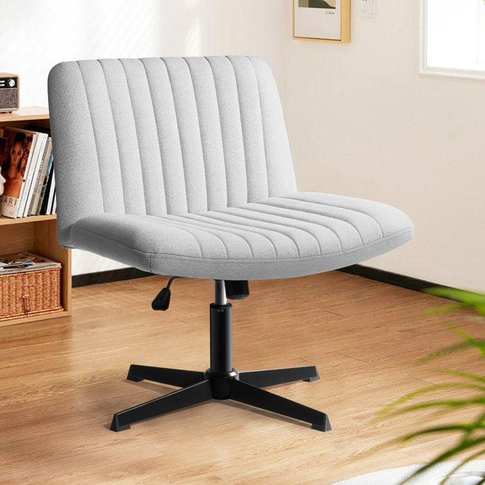 Yumaira Task Chair