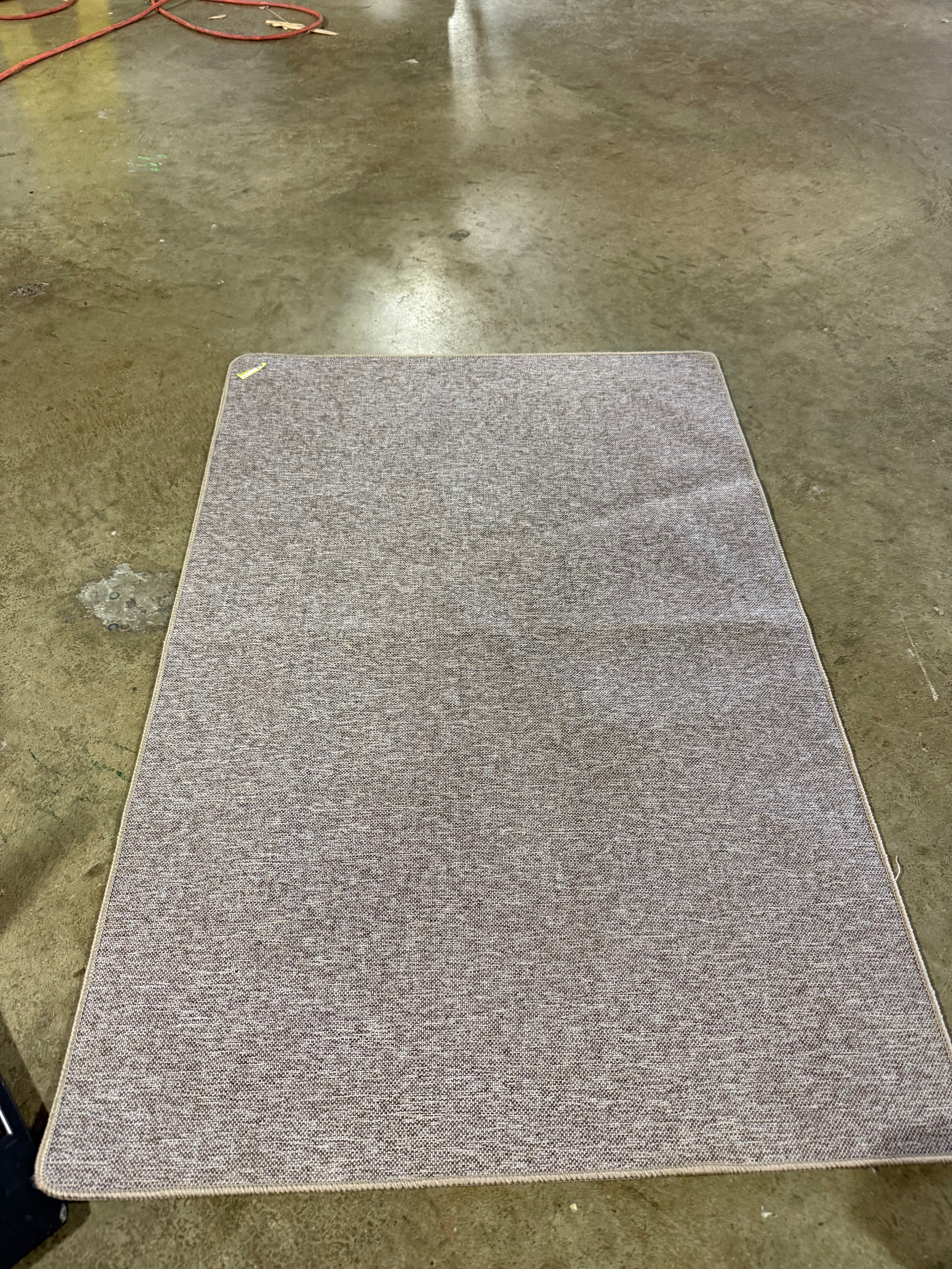 Solid Utility Accent Rug - 2'X3'