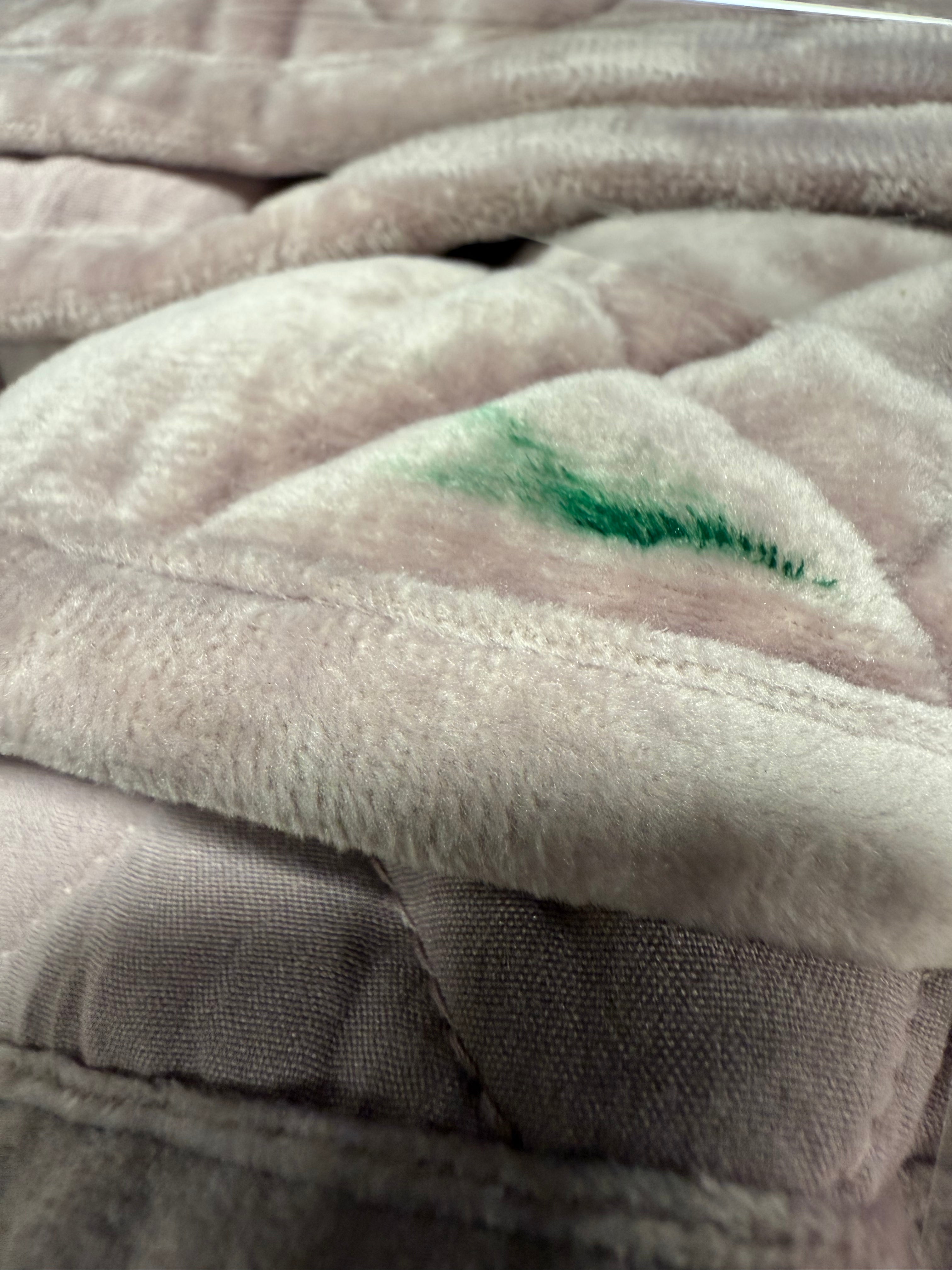Luxe Diamond Stitch Velvet Quilt - King
