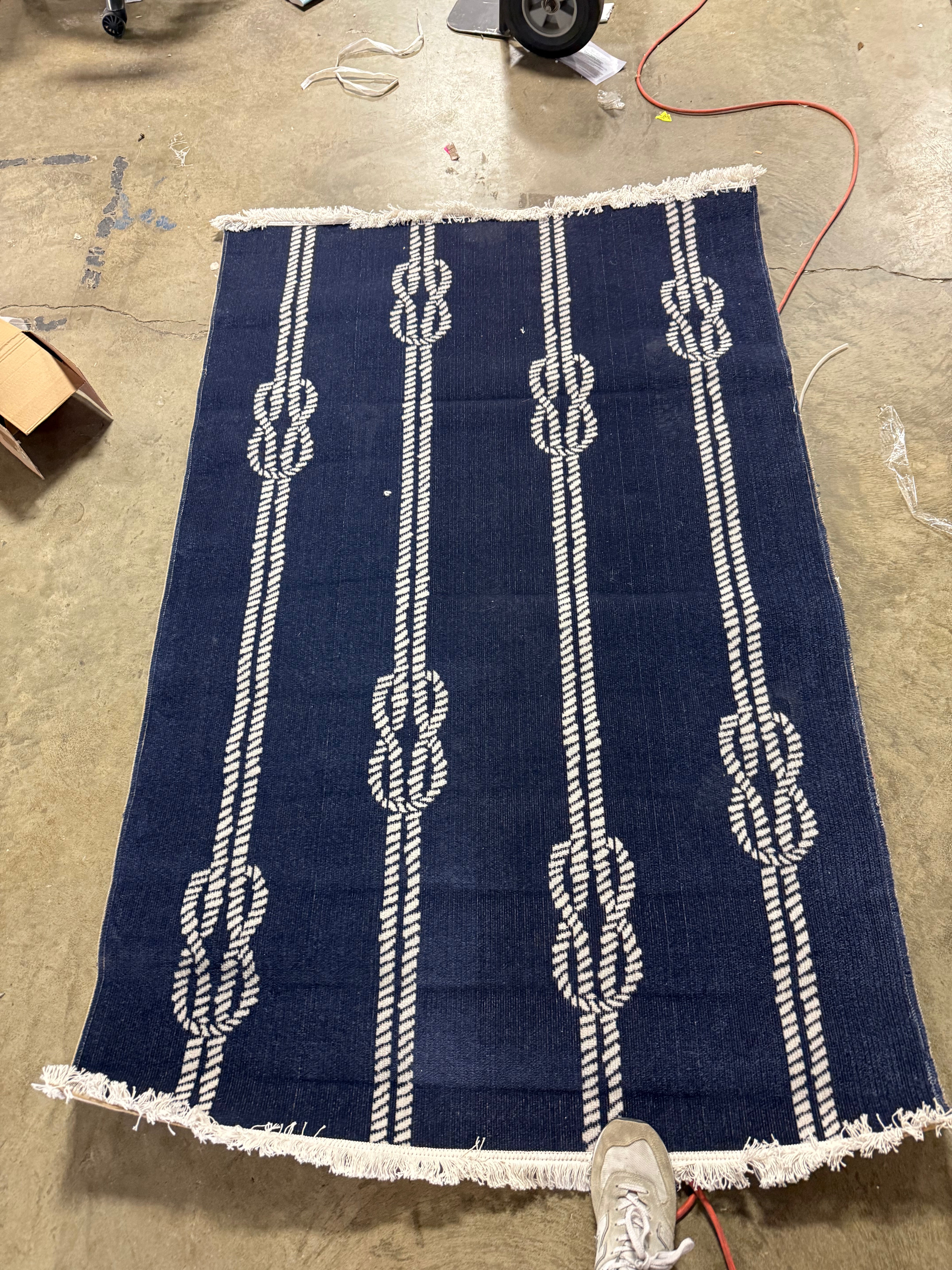 Ida Coastal Ropes Indoor/Outdoor Fringe Area Rug 4'x6'