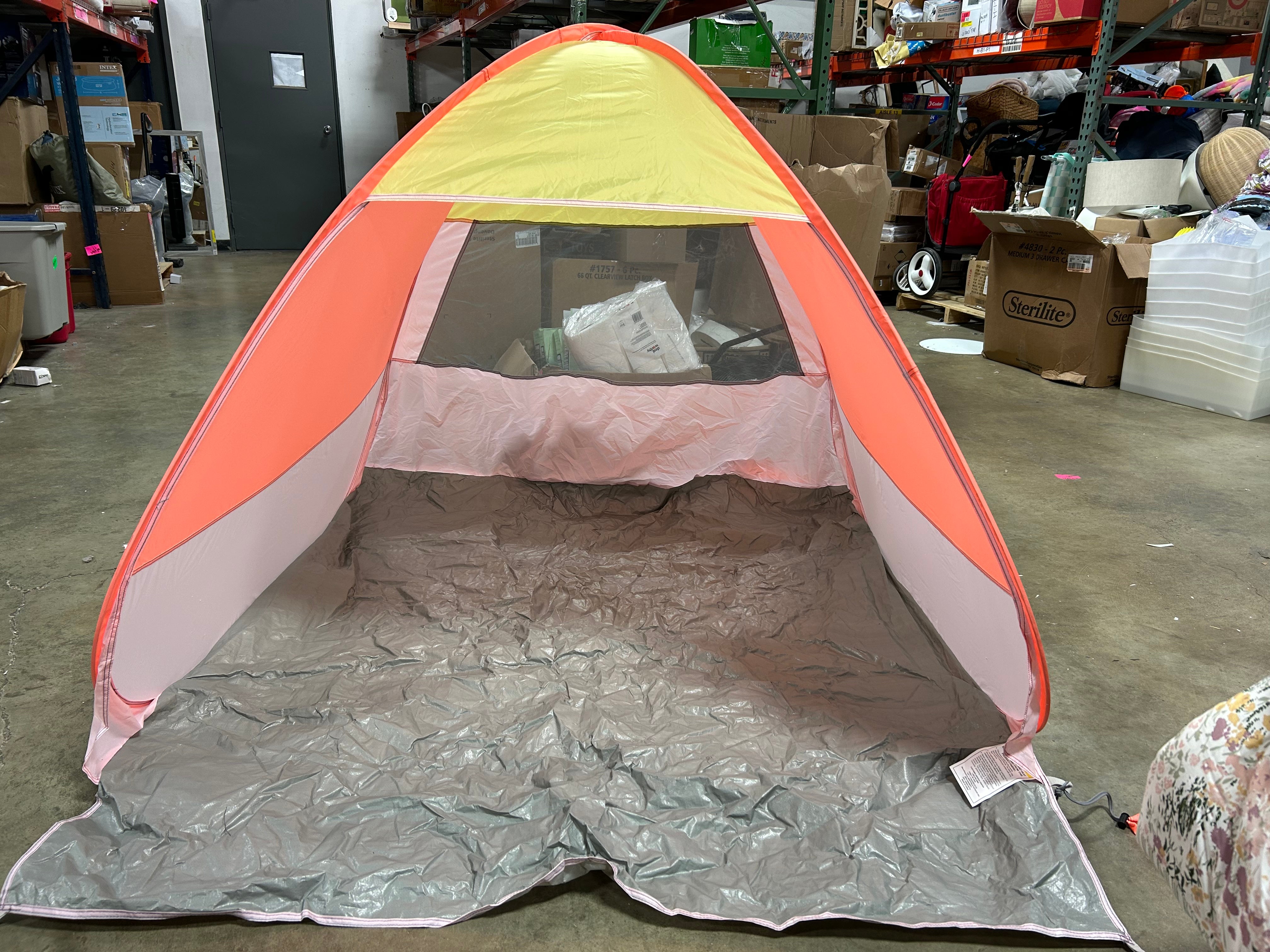 Beach Pop Up Shelter