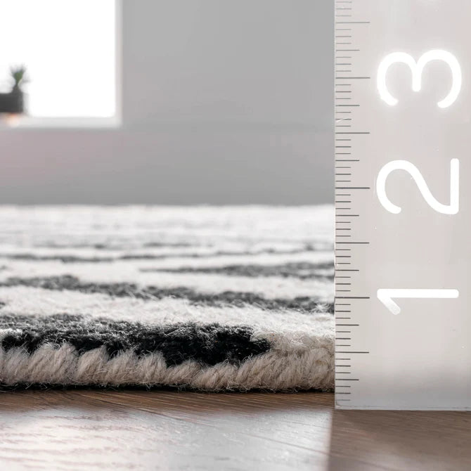 Hand Tufted Kellee Area Rug 2'6"x6'