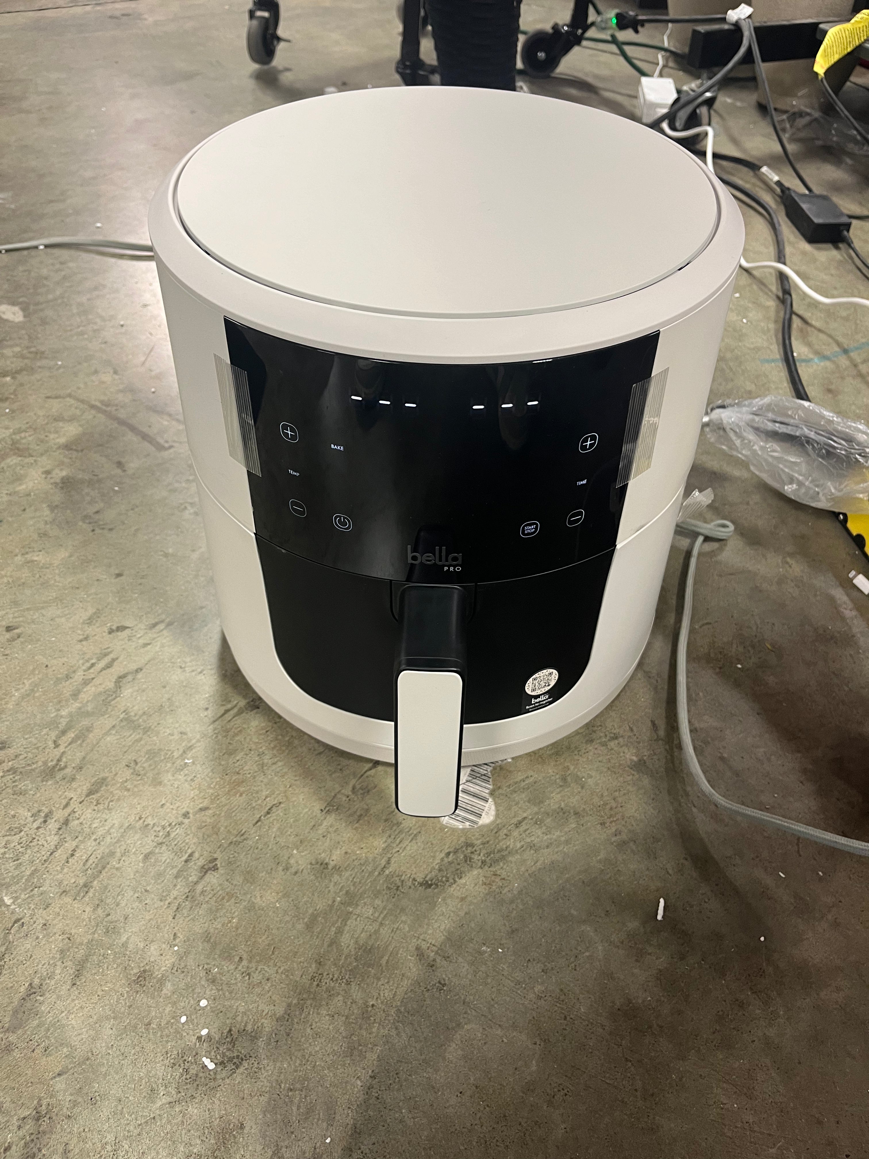 SmartCrisp Touchscreen Air Fryer - Oatmilk