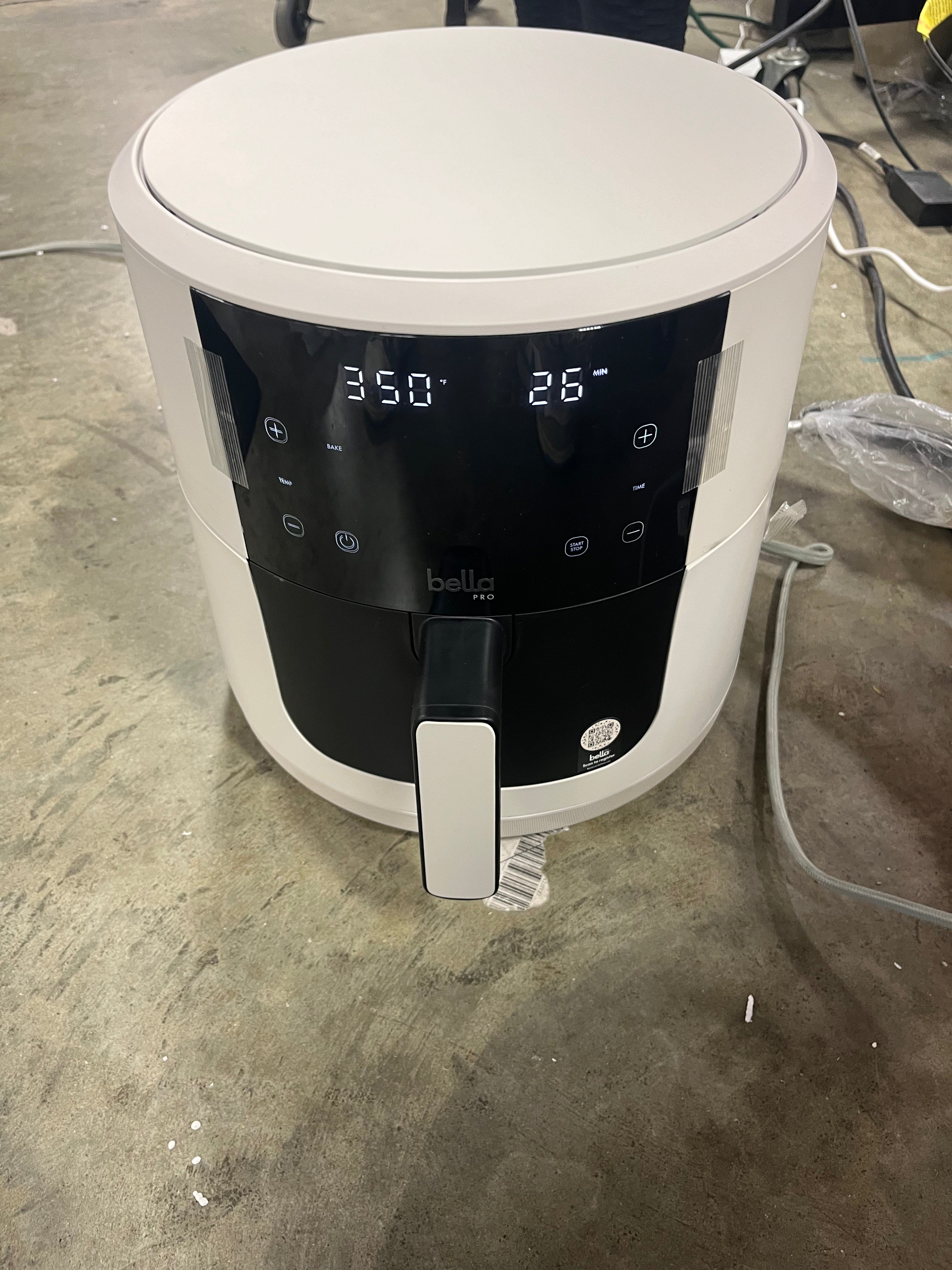 SmartCrisp Touchscreen Air Fryer - Oatmilk