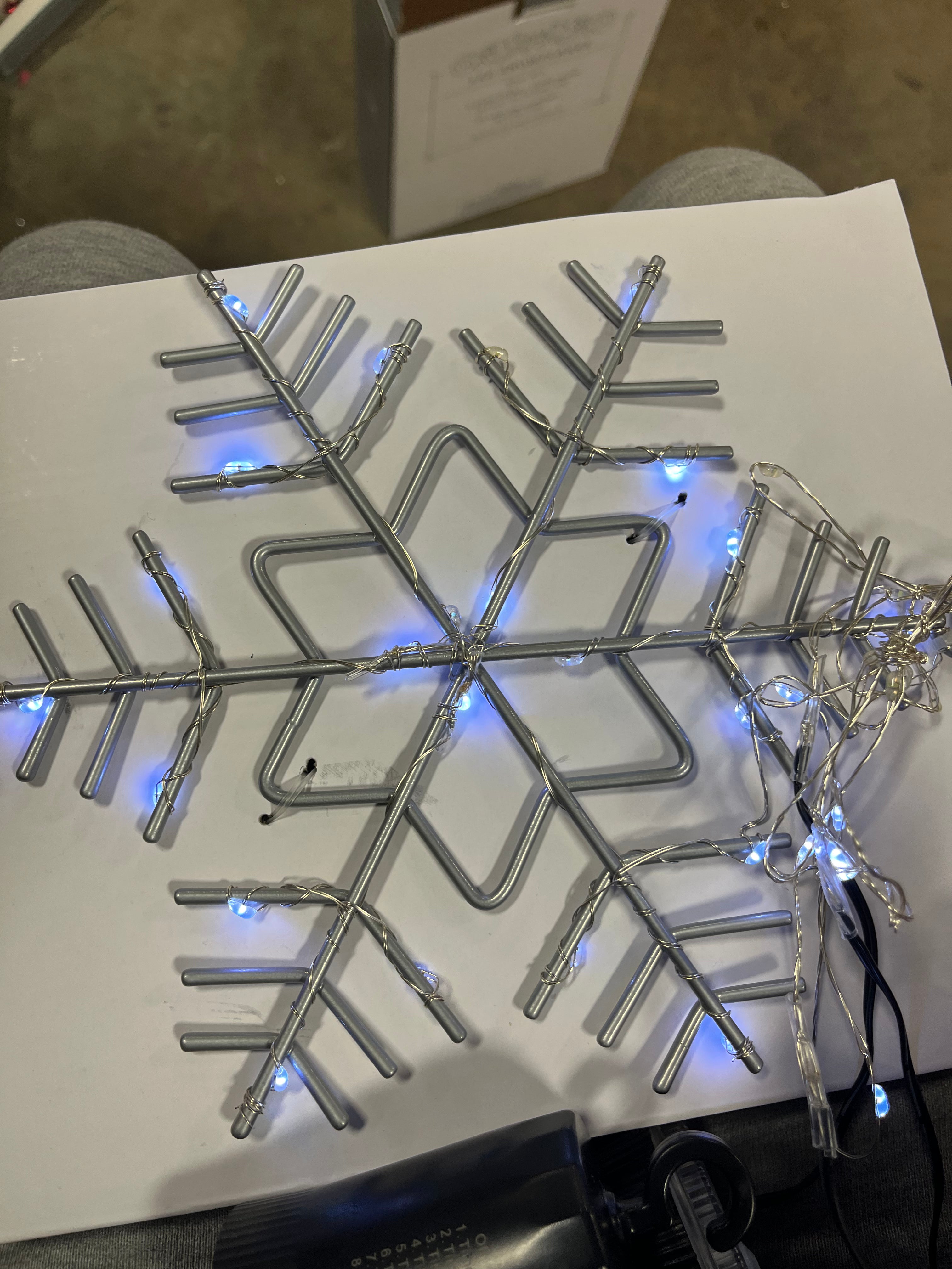 3pk Battery Operated LED Hanging Metal Snowflake Christmas Lights, final cut