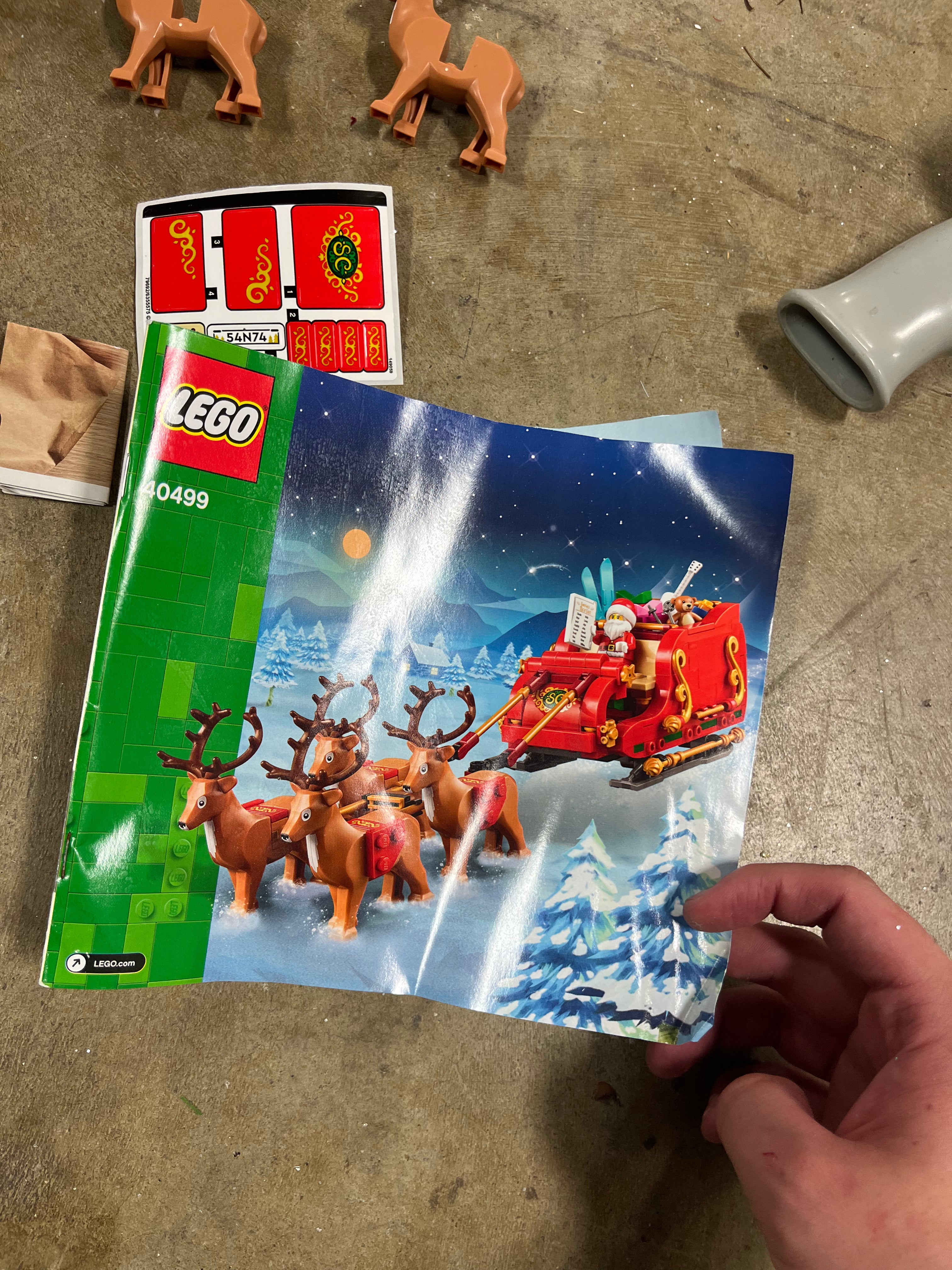 Santa's Sleigh Toy Building Set, final cut