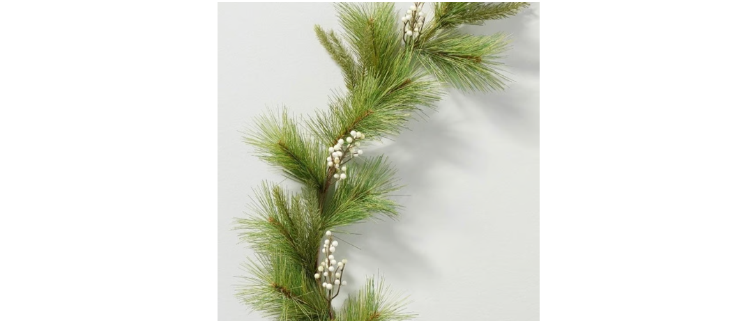 Faux Needle Pine & Snowberry Winter Garland, final cut