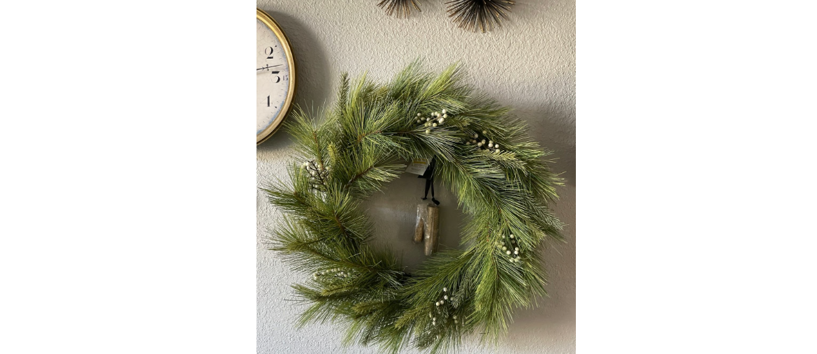 Faux Needle Pine & Snowberry Christmas Wreath with bells, final cut