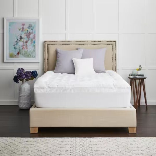 4 in. Medium Gel Memory Foam Queen Mattress Topper