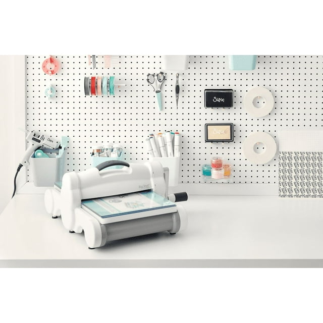 Big Shot Shape-Cutting & Embossing Plus Machine