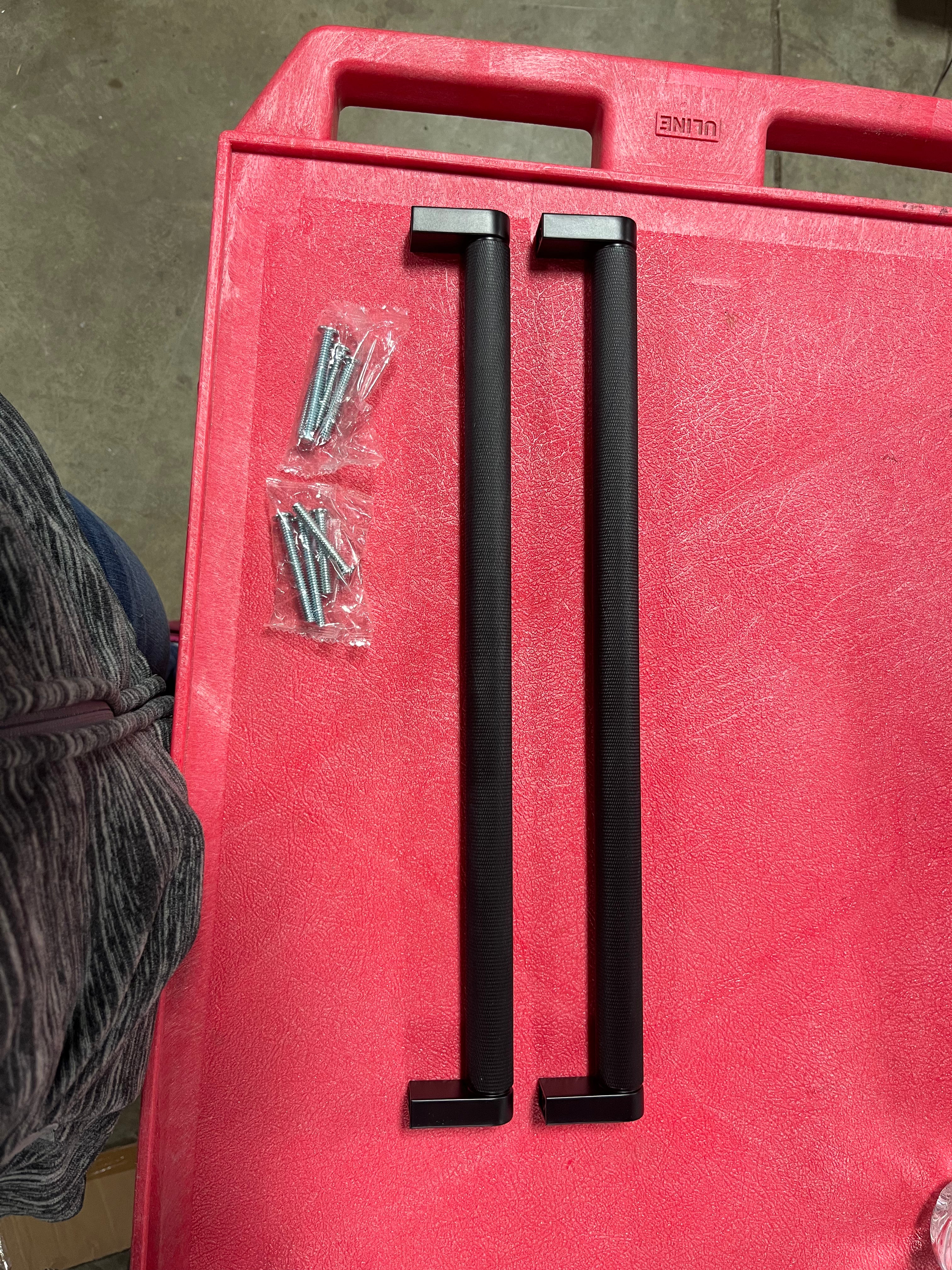 Kent Knurled Industrial Matte Black Appliance Pull